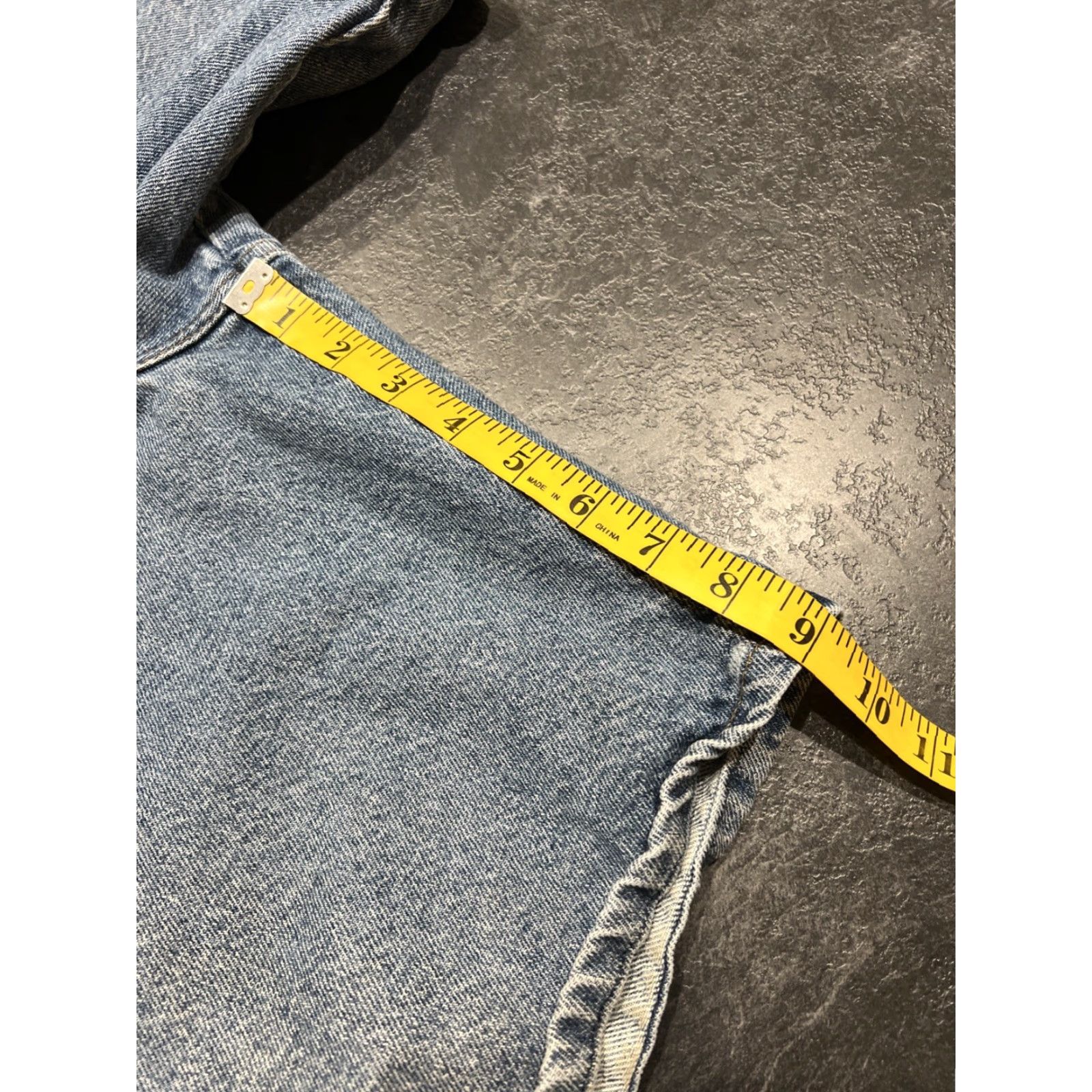 Wrangler VINTAGE Wrangler Denim Shorts Men’s 38 Casual Cotton High Rise Blue 10in Inseam Size US 38 / EU 54 - 4 Thumbnail