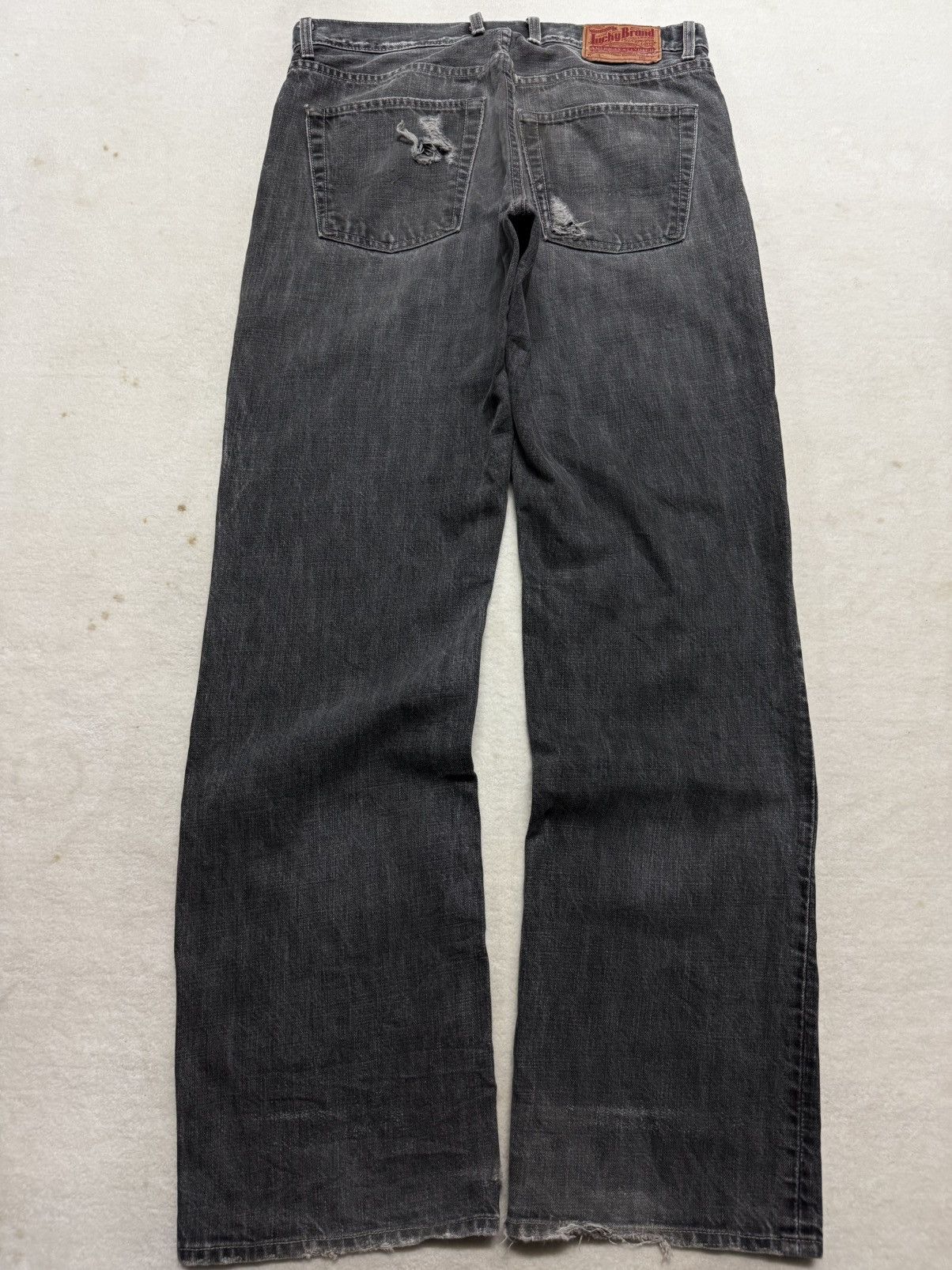 Japanese Brand 🔥OFFER🔥VINTAGE JAPANESE BAGGY THRASHED JEANS Size US 31 - 2 Thumbnail