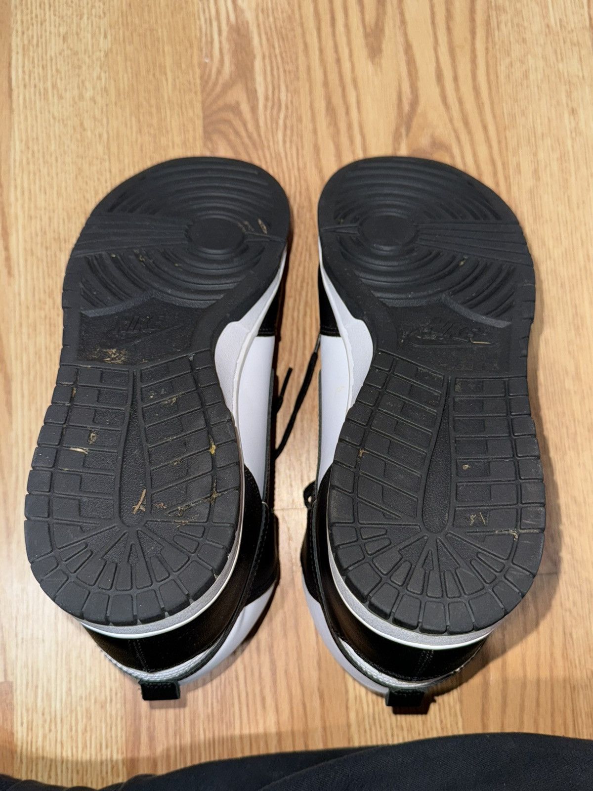 Nike Nike Dunk Hi Retro Black & White Size US 11 / EU 44 - 7 Thumbnail