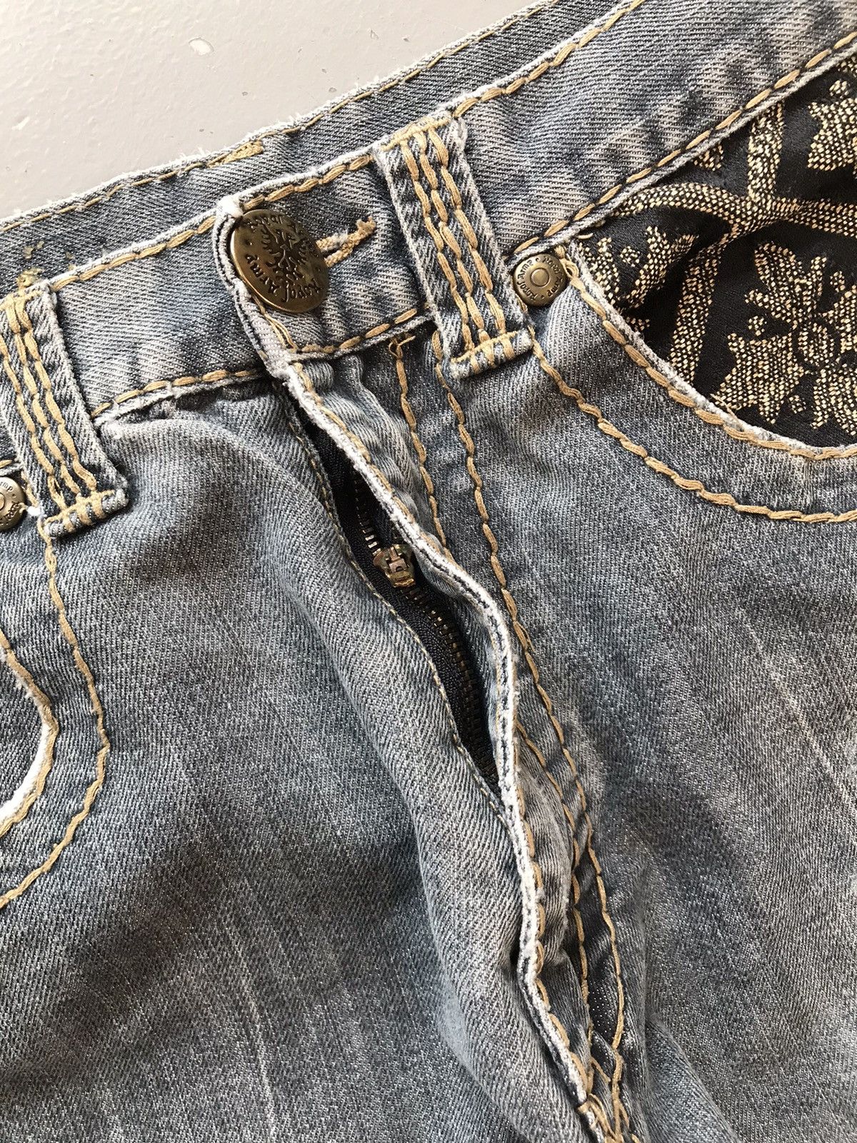 Vintage Vintage royal army crazy cross studd embroidered denim Size US 32 / EU 48 - 6 Thumbnail