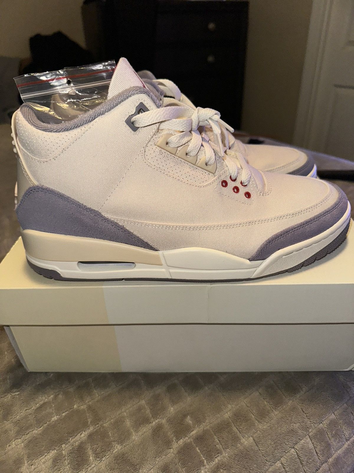 Jordan Brand × Nike Air Jordan Retro 3 SE Muslin Size US 9.5 / EU 42-43 - 4 Thumbnail