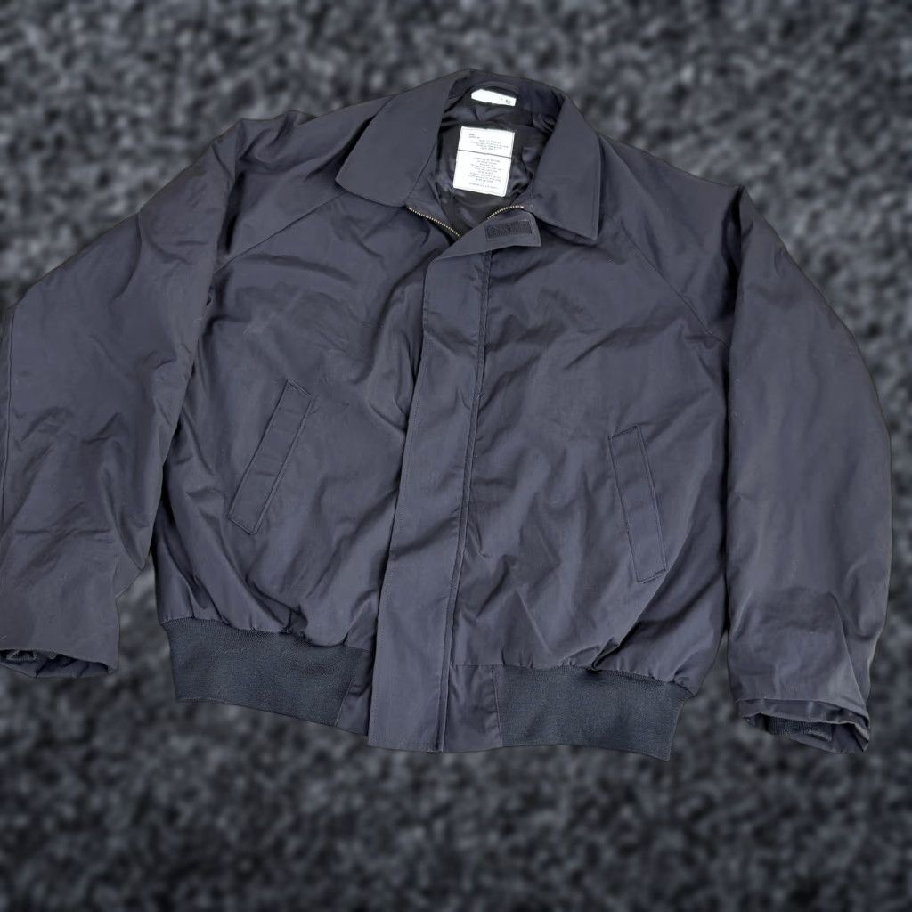 Vintage VINTAGE Unicor Jacket Mens LT Long Black Bomber Insulated Workwear Utility Jacket Size US L / EU 52-54 / 3 - 1 Thumbnail