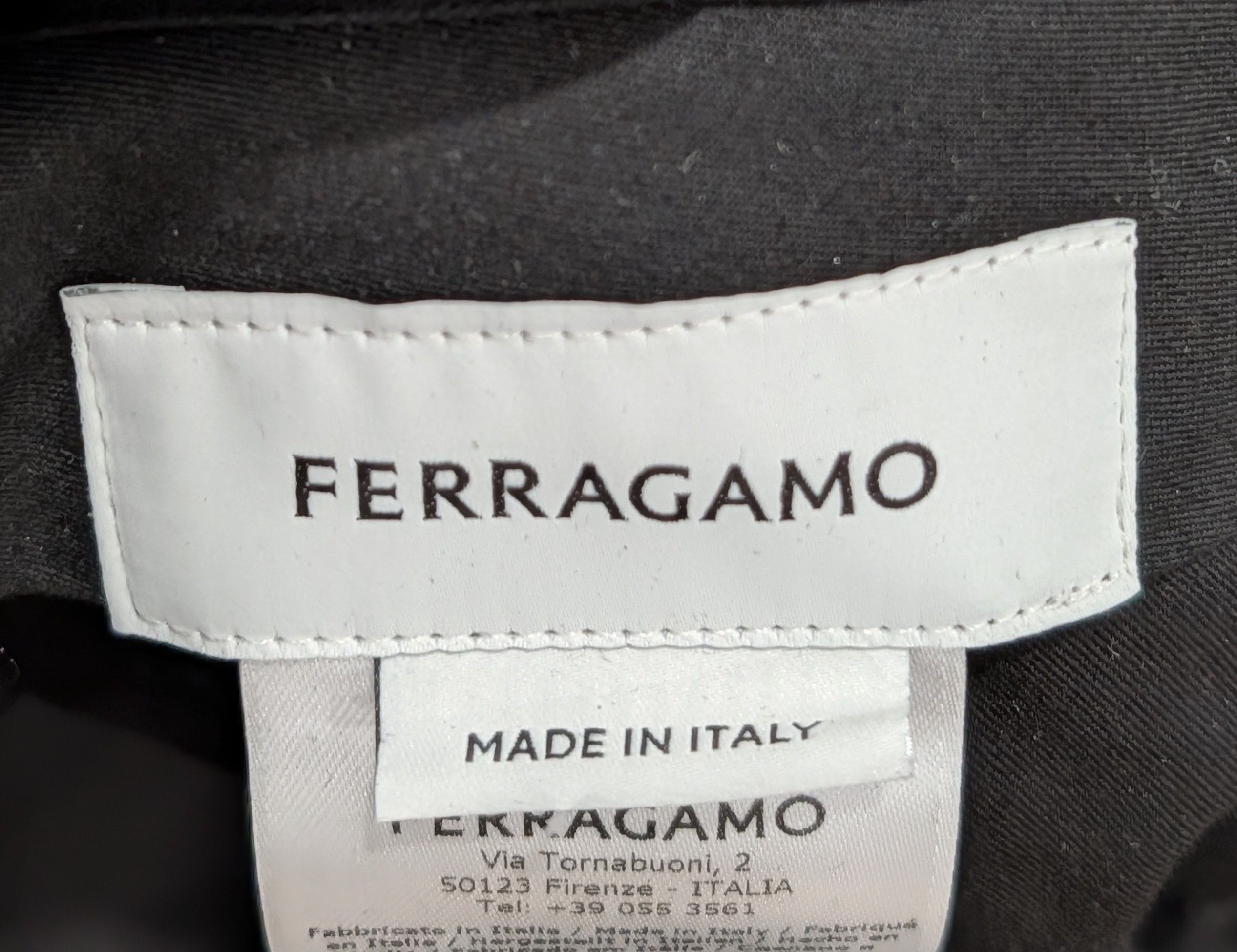 Salvatore Ferragamo Salvatore Ferragamo Satin Inlay Wool Trousers Pants 52 US 36 Size US 36 / EU 52 - 8 Thumbnail