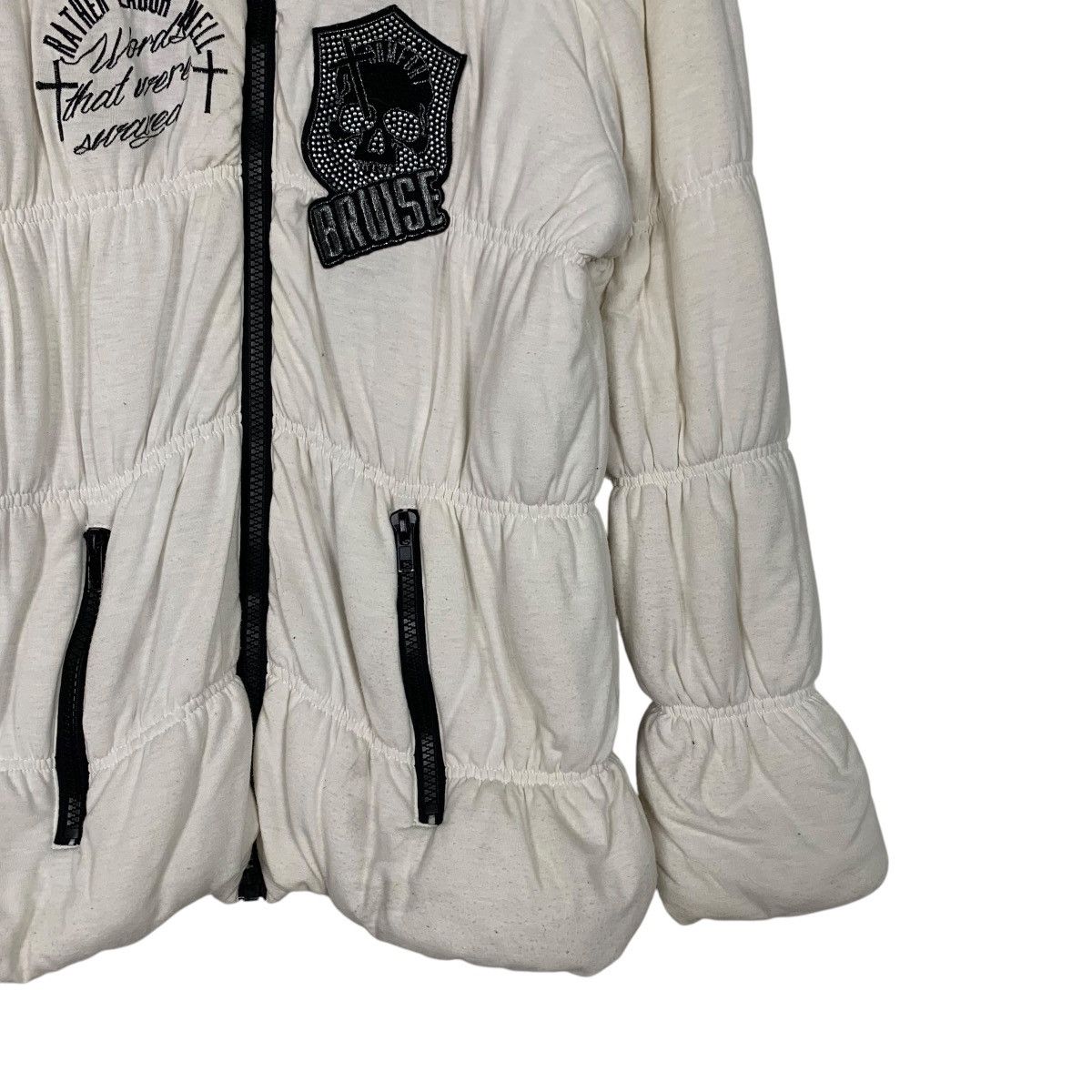 Japanese Brand GHOST of HARLEM Skulls Puffer Hoodie Jacket #2509-C113 Size ONE SIZE - 4 Thumbnail