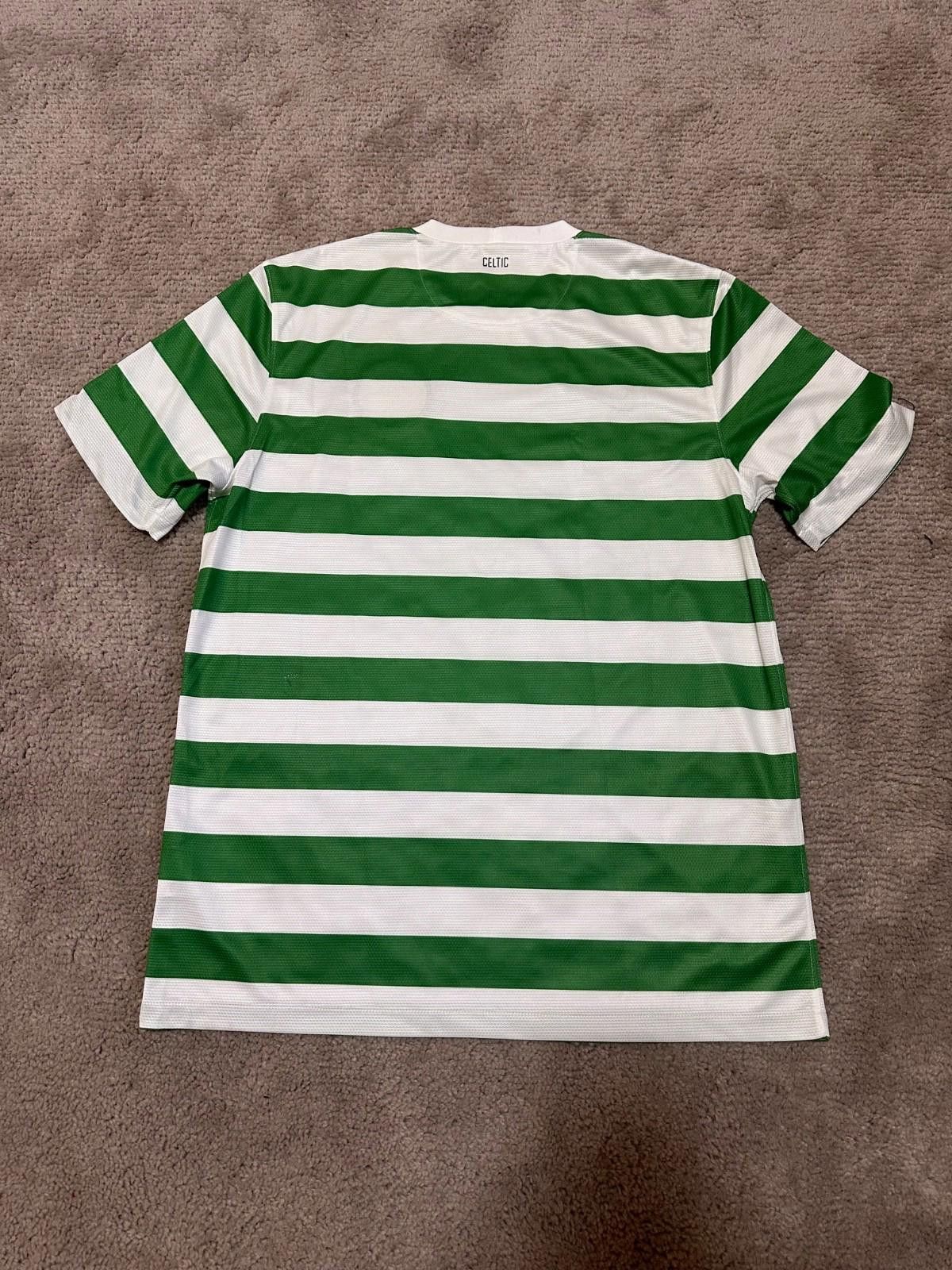 Nike CELTIC 2012/13 SHIRT ANNIVERSARY FOOTBALL SOCCER JERSEY Size US L / EU 52-54 / 3 - 7 Thumbnail