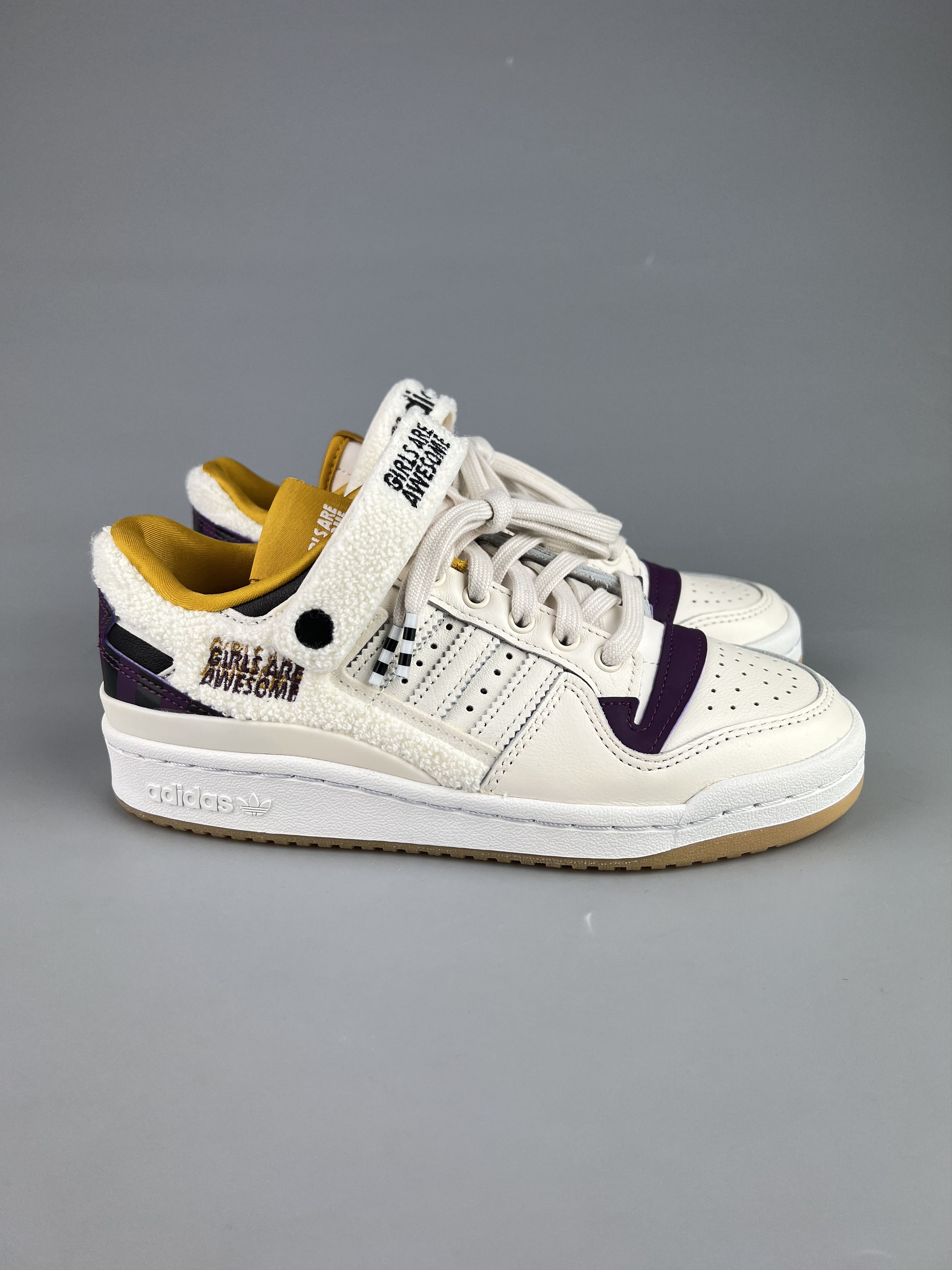 Adidas Adidas Forum Low x Girls Are Awesome Women's Size US 6 Size US 6 / IT 36 - 1 Thumbnail