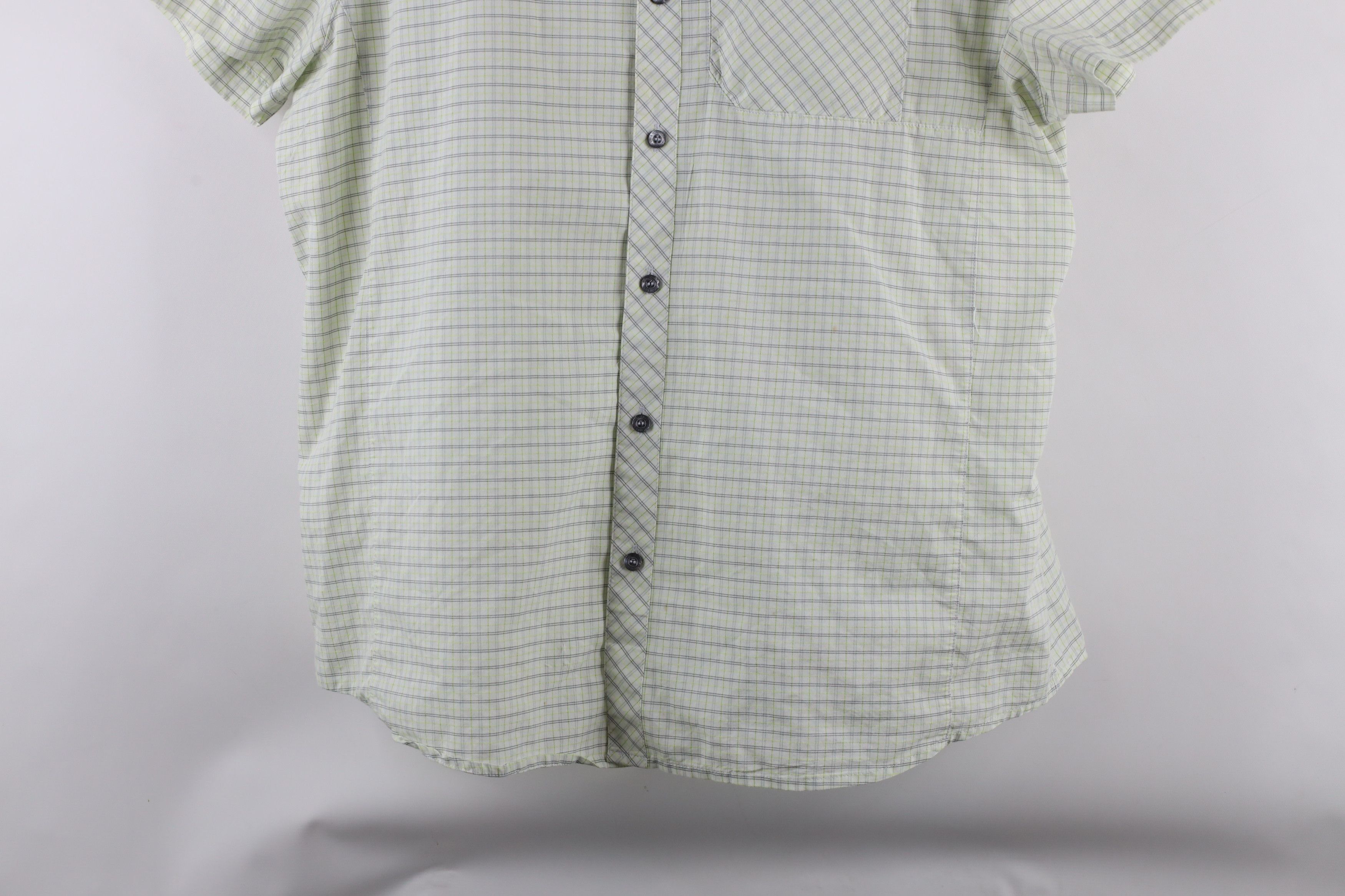 Arc'teryx × Vintage Arcteryx Peakline Short Sleeve Collared Button Shirt Plaid Size US L / EU 52-54 / 3 - 3 Thumbnail