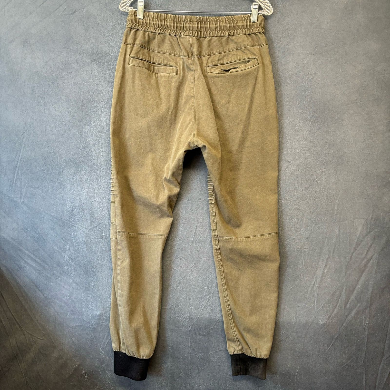 Other Divided Army Green Joggers Men’s Size 32 Drawstring Military Size US 32 / EU 48 - 7 Thumbnail