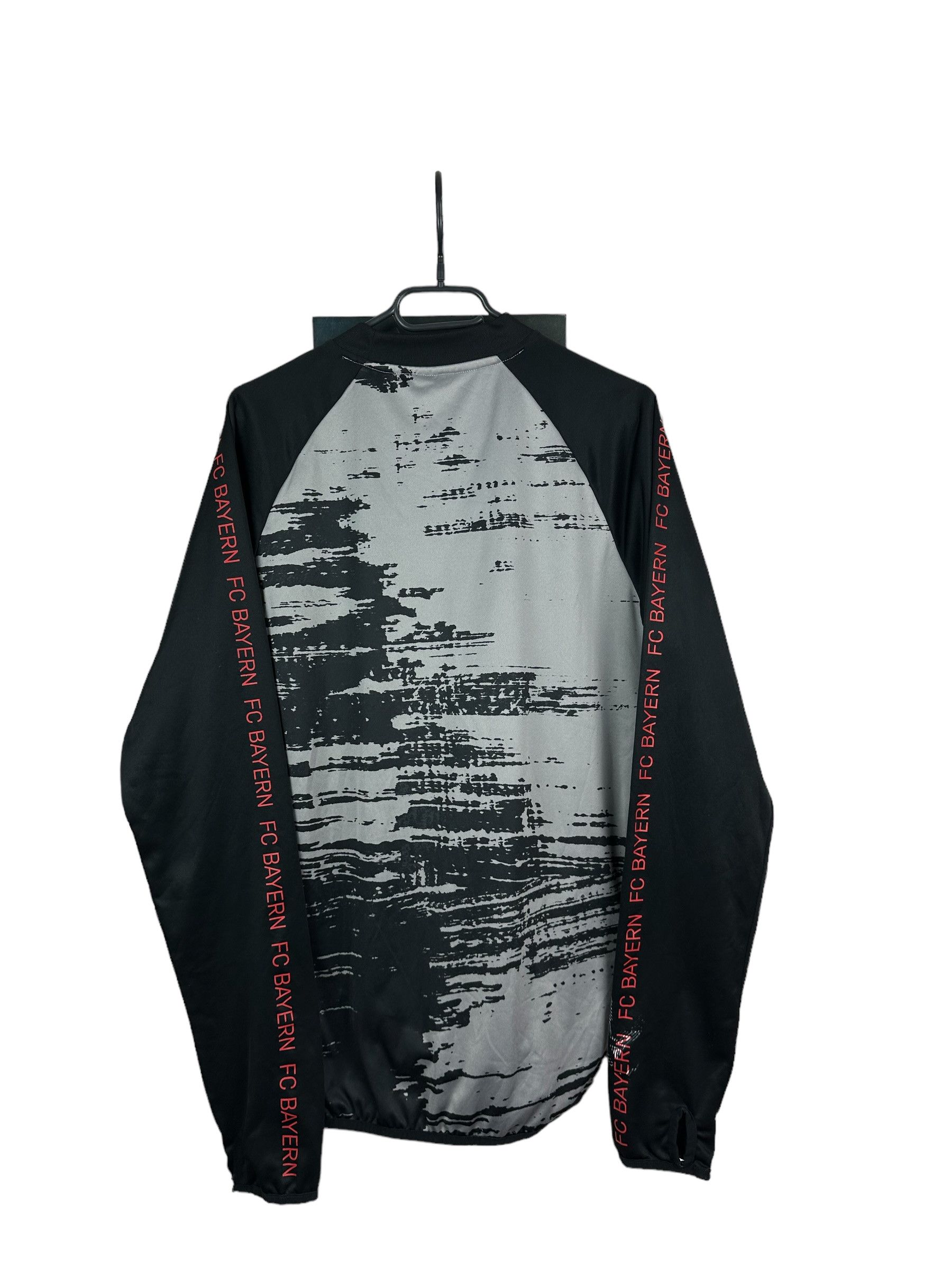 Adidas Adidas Bayern Munich Shirt Jersey Sweatshirt Long Sleeve Size US S / EU 44-46 / 1 - 11 Thumbnail