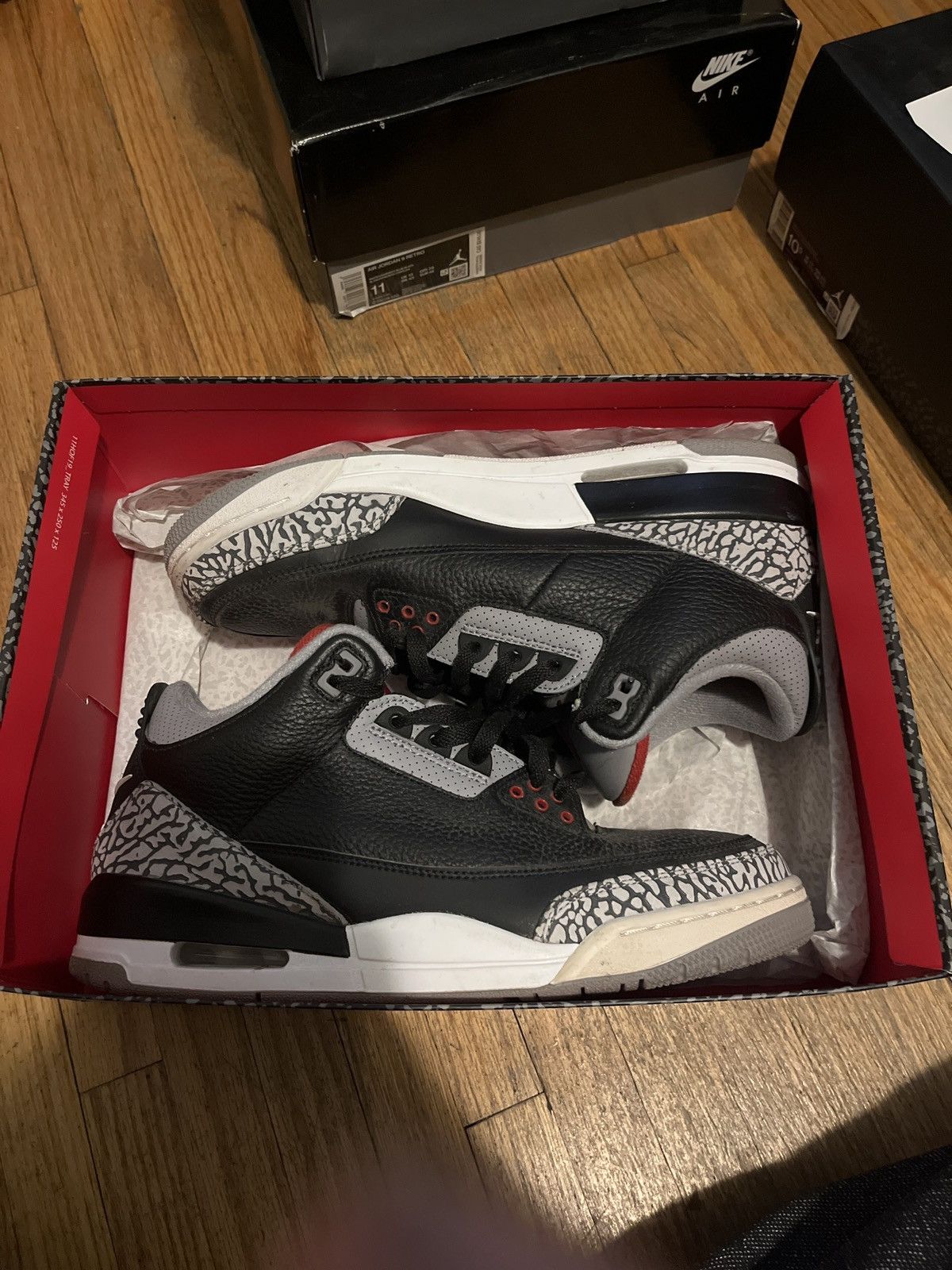 Jordan Brand 2018 Jordan Black Cement 3’s Size US 11 / EU 44 - 1 Thumbnail