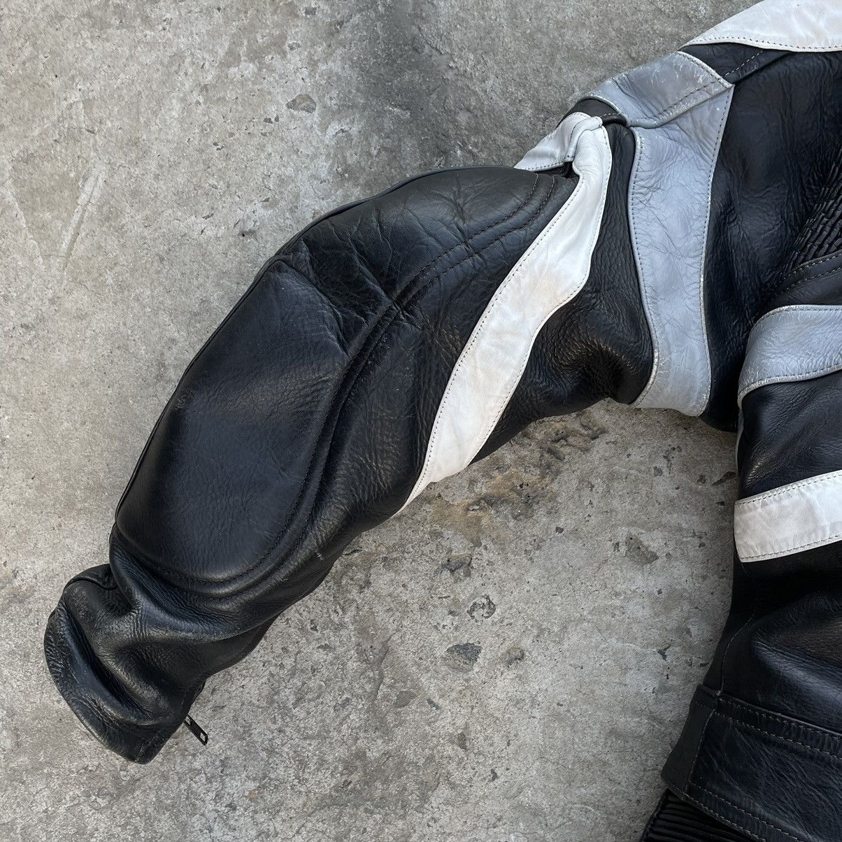 Other Vintage Moto Leather Suit 58 Size Pants + Jacket 90s Y2K Size US M / EU 48-50 / 2 - 12 Thumbnail
