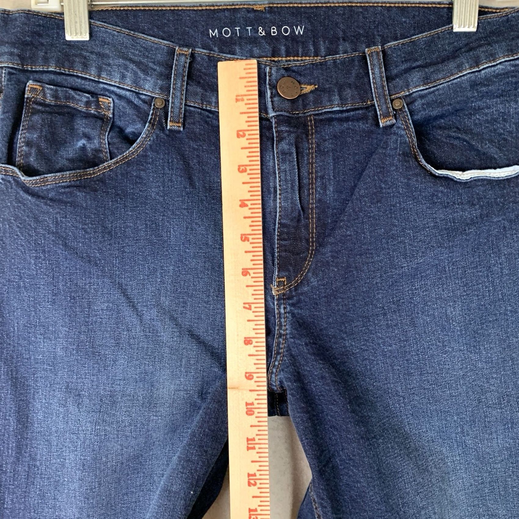 Mott & Bow Mott & Bow Jeans Womens 30 Blue Boyfriend Denim Dark Wash Preppy Minimalist Size 30" / US 8 / IT 44 - 7 Thumbnail