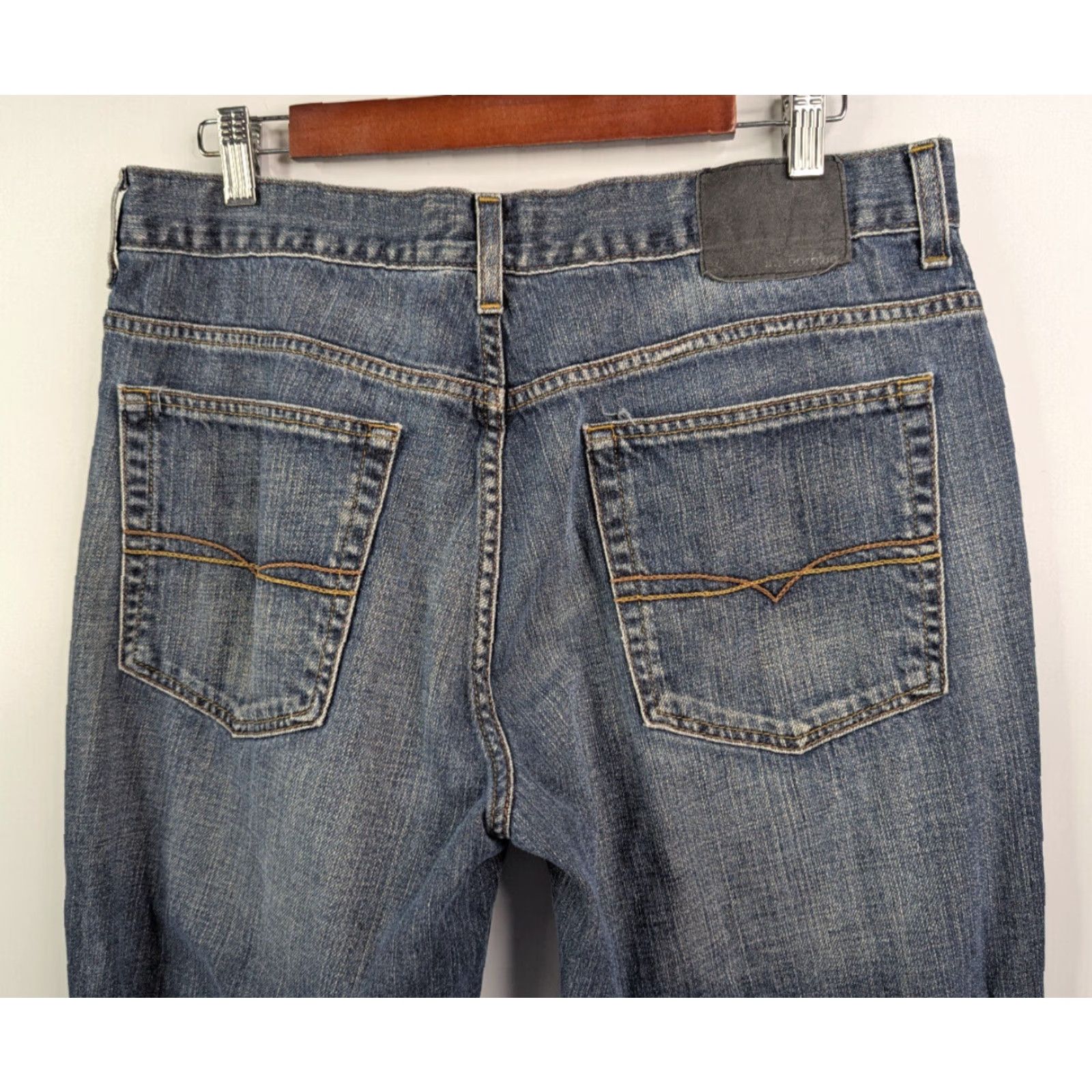 Anchor Blue VINTAGE Anchor Blue Jeans Men 34 36X30 Boot Jean Mid Rise 29 Inseam Denim Blue Size US 34 / EU 50 - 2 Thumbnail