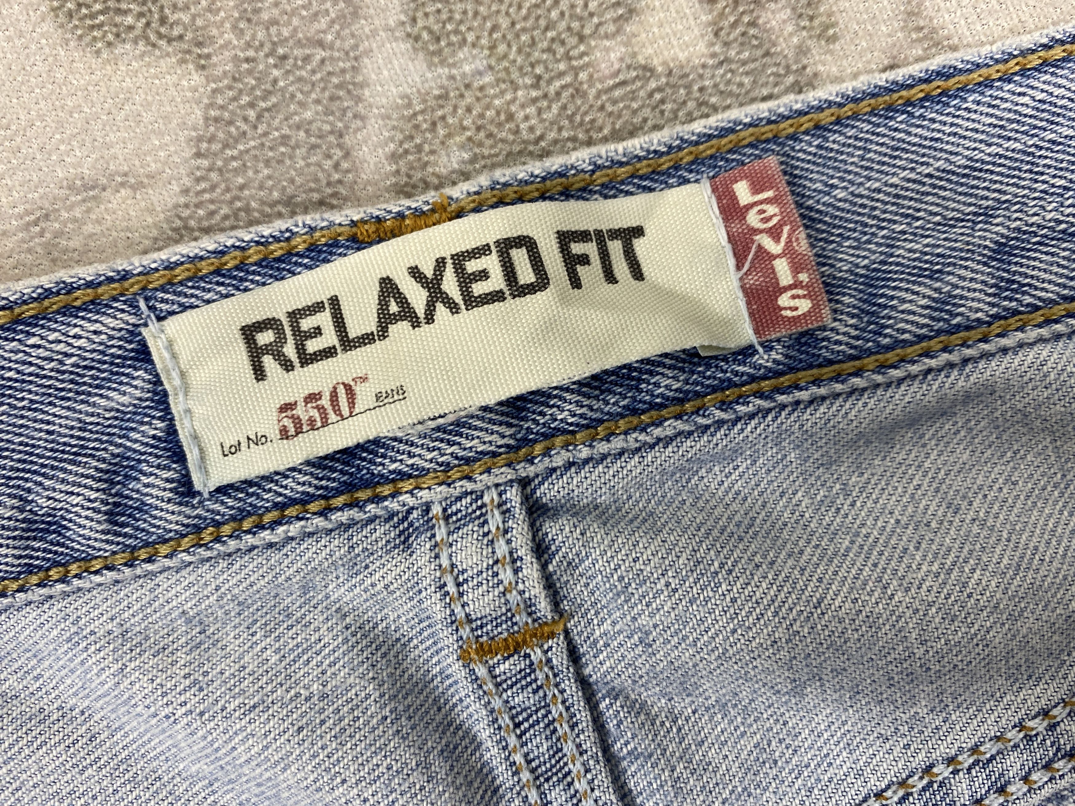 Levi's Light Blue Wash Vintage Levi's 550 34x29.5 Denim -JN1891 Size US 34 / EU 50 - 12 Thumbnail