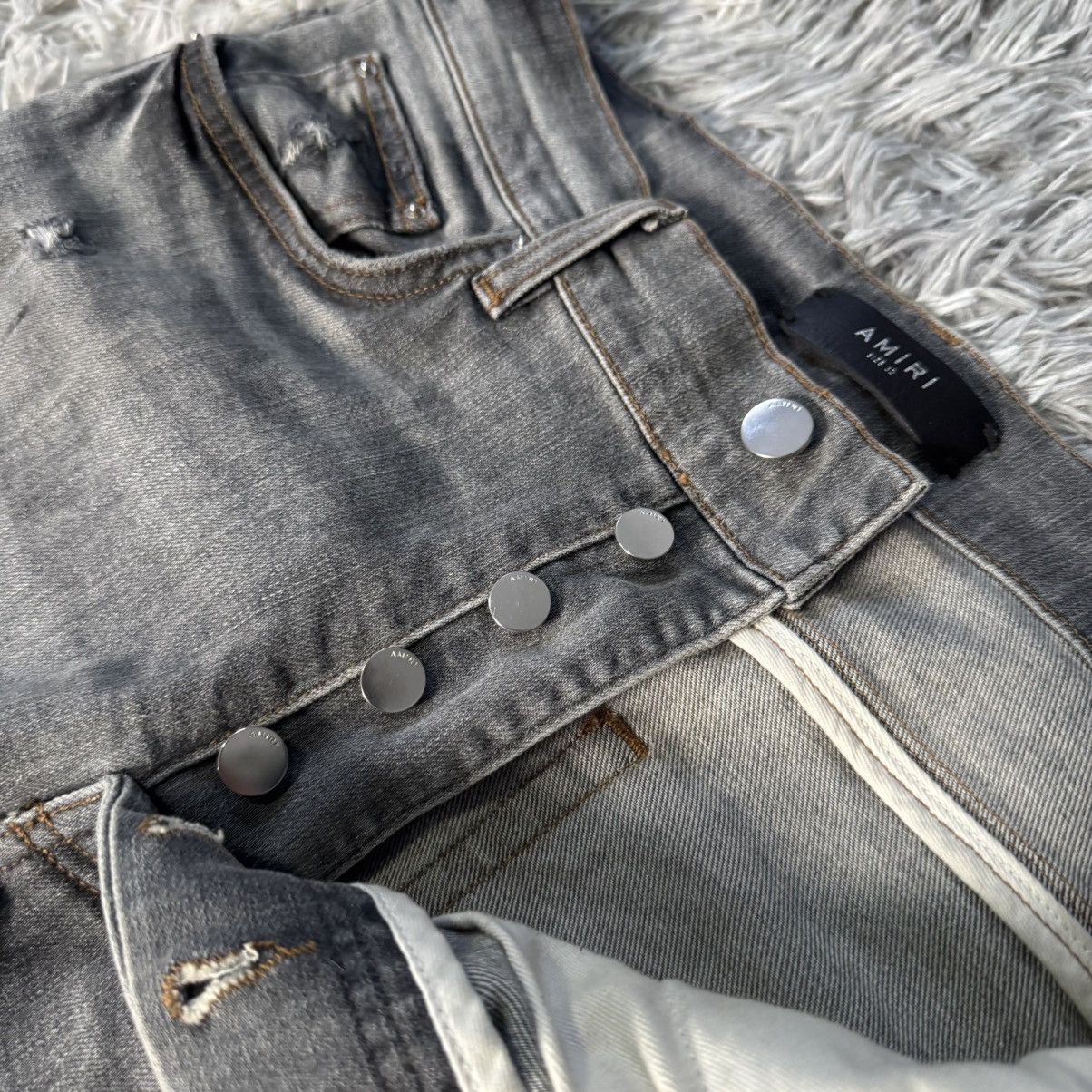 Amiri Amiri Storm Grey Distressed Skinny Jeans Size US 32 / EU 48 - 6 Thumbnail