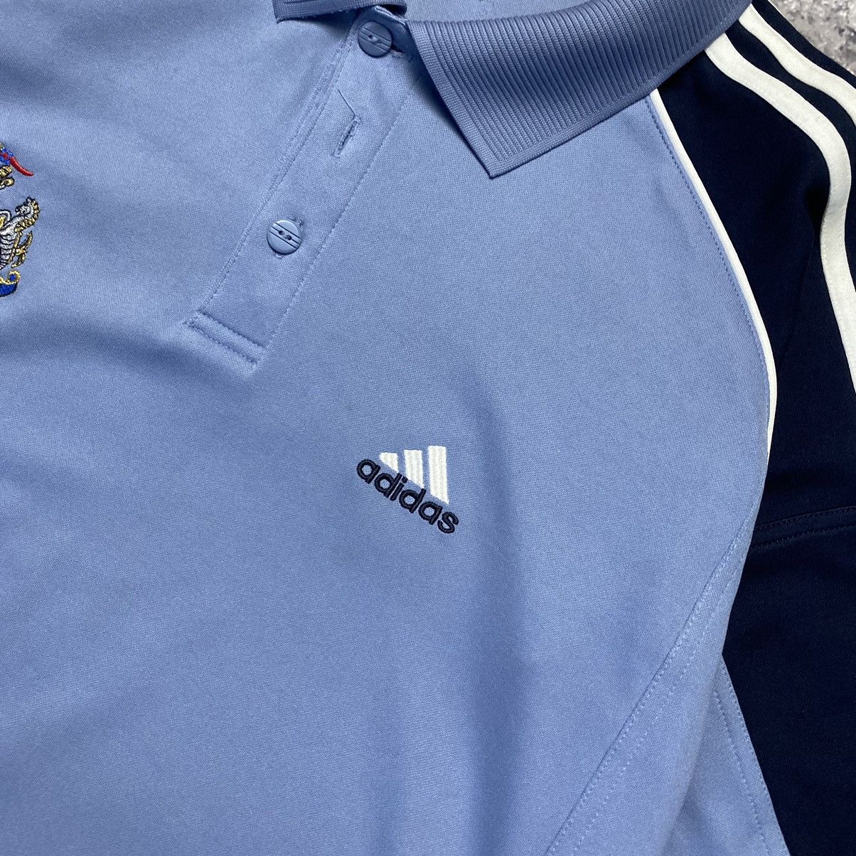 Adidas Vintage Adidas New Castle 2002 soccer jersey Size US M / EU 48-50 / 2 - 4 Thumbnail