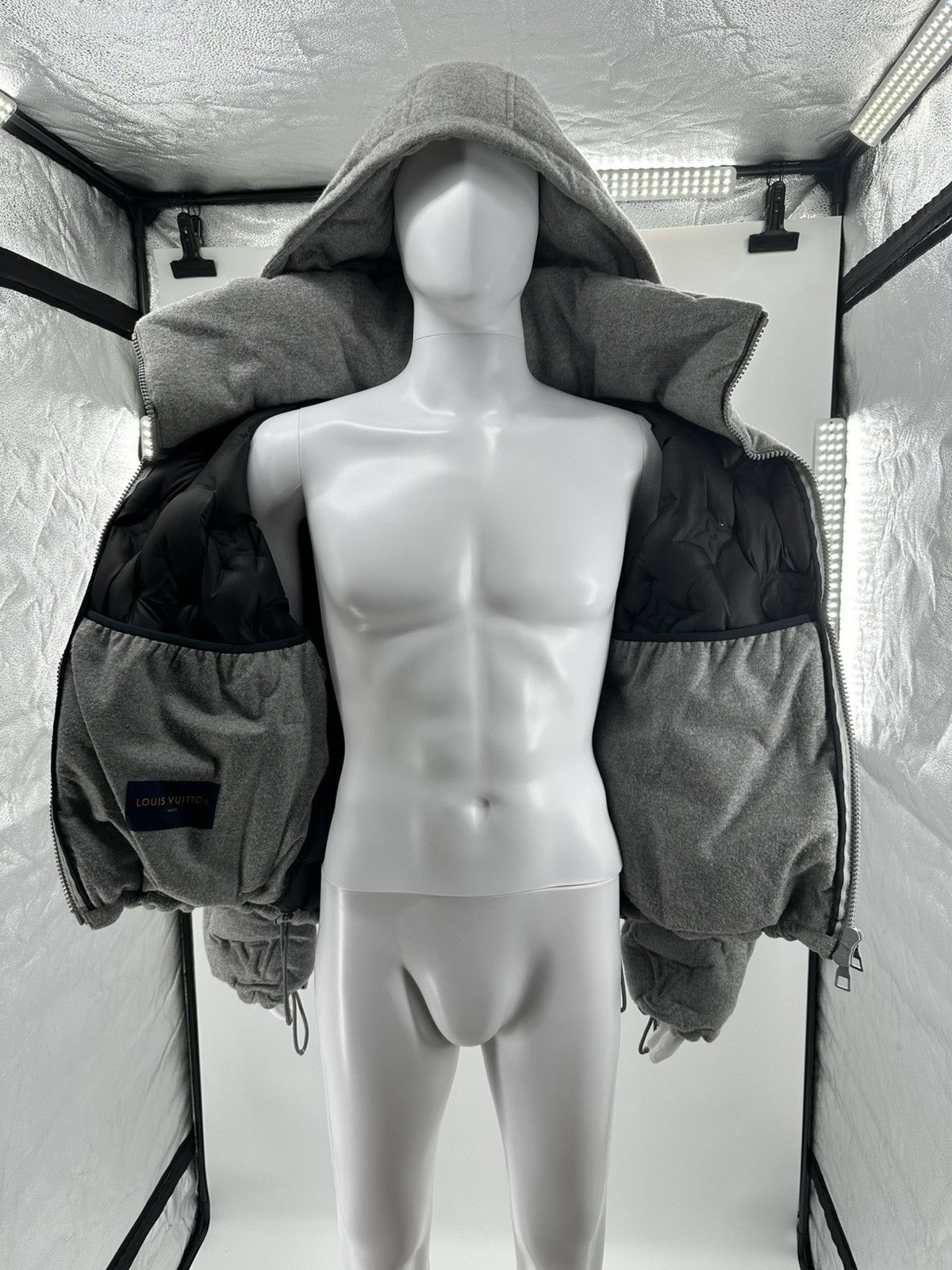 Louis Vuitton Louis Vuitton Boyhood Puffer Coat Size US S / EU 44-46 / 1 - 14 Thumbnail