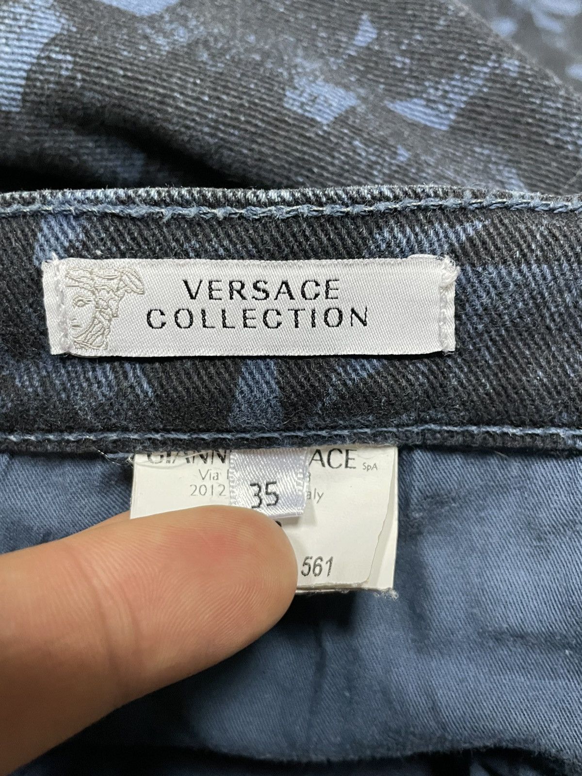 Versace Jeans Couture Versace jeans all over print medusa pattern denim pants Size US 34 / EU 50 - 7 Thumbnail