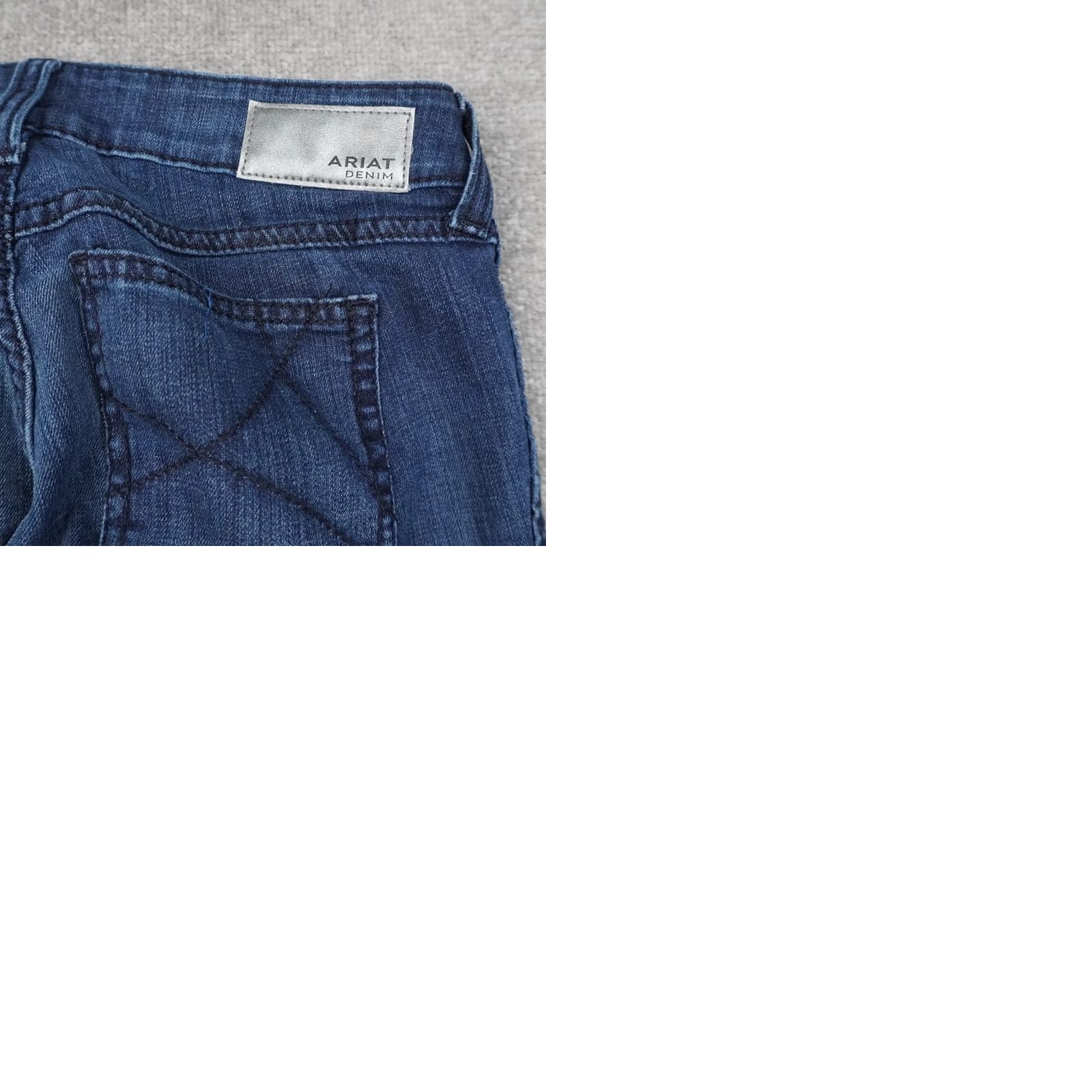 Ariat Ariat Womens Jeans 30x31 Dark Wash Blue Denim Mid Rise Flare Trouser Y2K Size 30" / US 8 / IT 44 - 9 Thumbnail