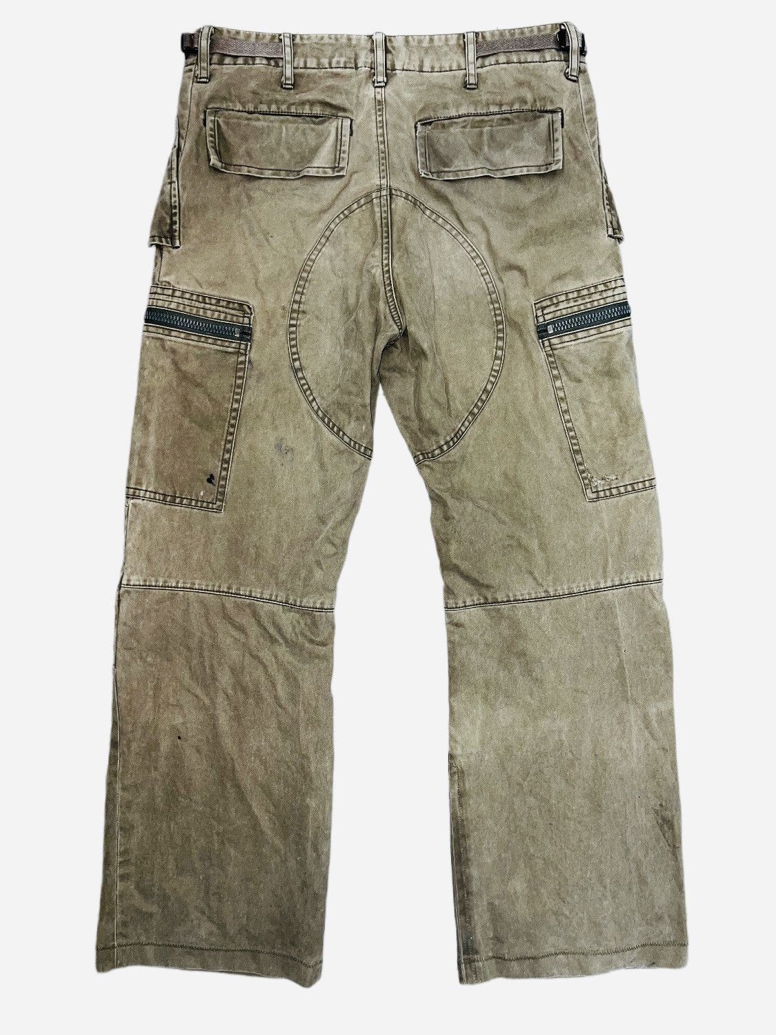 Attachment ATTACHMENT HEAVY FLARED CARGO PANTS Size US 30 / EU 46 - 2 Thumbnail