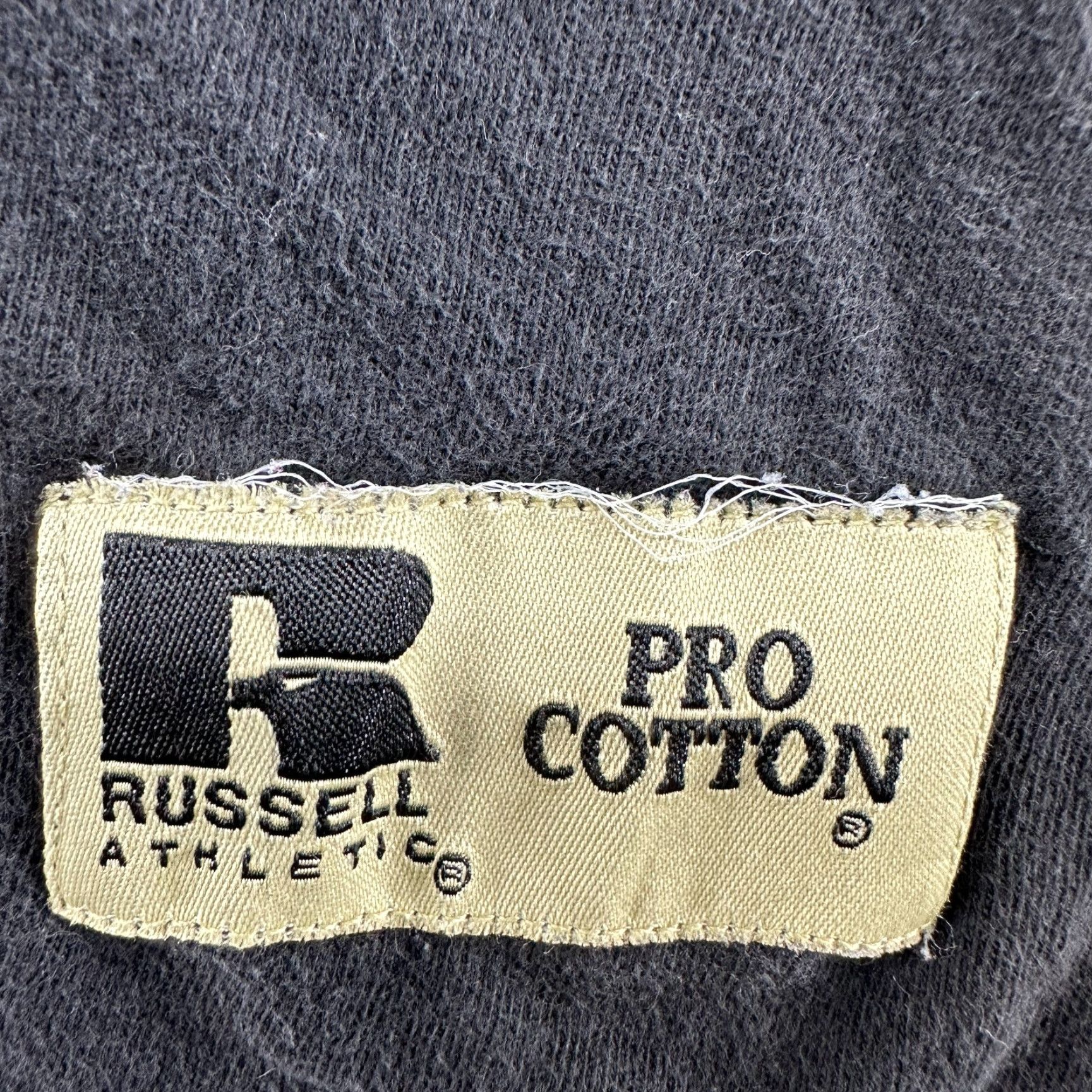 Russell Athletic VINTAGE Russell Athletic Shirt Mens 2XL Black Short Sleeve Pocket Pro Cotton 90s Grunge Swoosh Logo Reflective Size US XXL / EU 58 / 5 - 4 Thumbnail