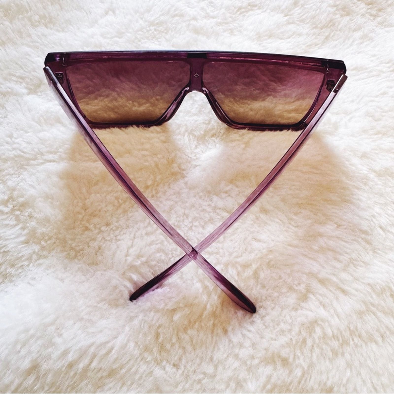 Other Greta Light Purple Oversized Statement Sunglasses Size ONE SIZE - 9 Thumbnail