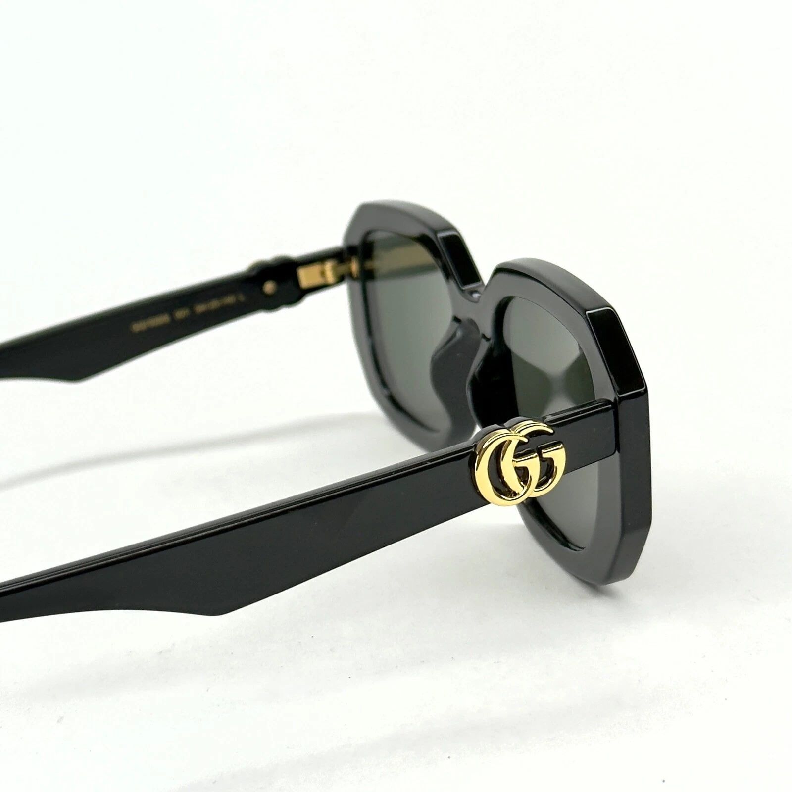 Gucci GUCCI Black 1535 Geometric Gold Gg1535S Sunglasses 001 Size ONE SIZE - 8 Thumbnail