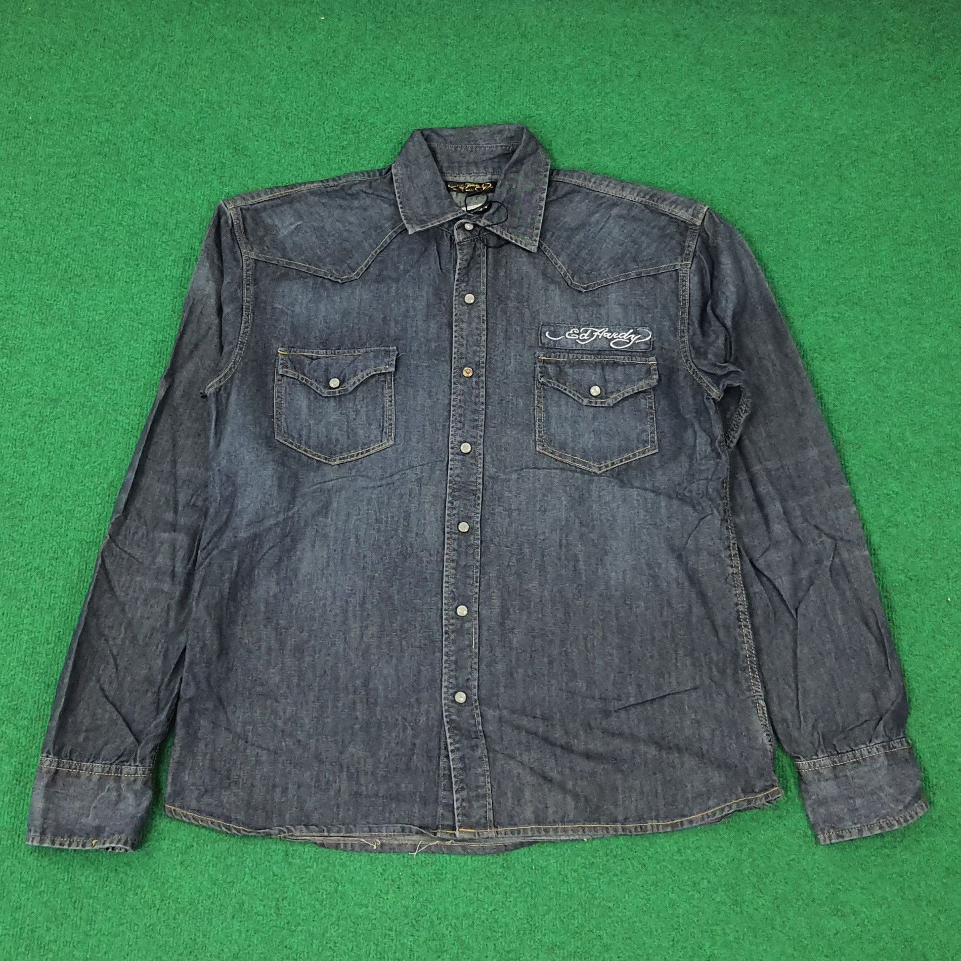 Ed Hardy Vintage Ed Hardy Design Denim Button Up Shirt C239N18 Size US XL / EU 56 / 4 - 5 Thumbnail