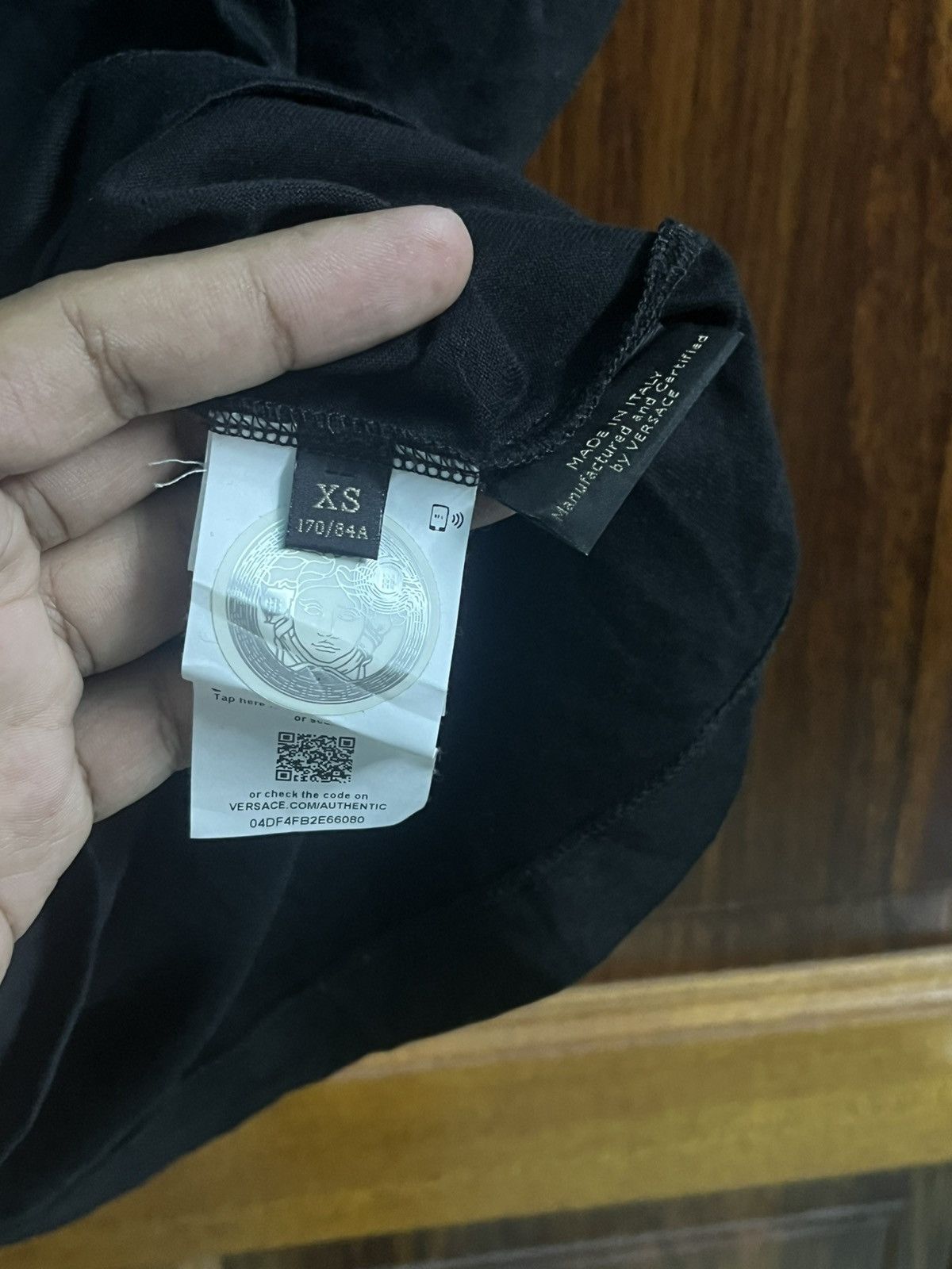 Versace Versace Medusa Head OG Logo T shirt Size XS / US 0-2 / IT 36-38 - 6 Thumbnail
