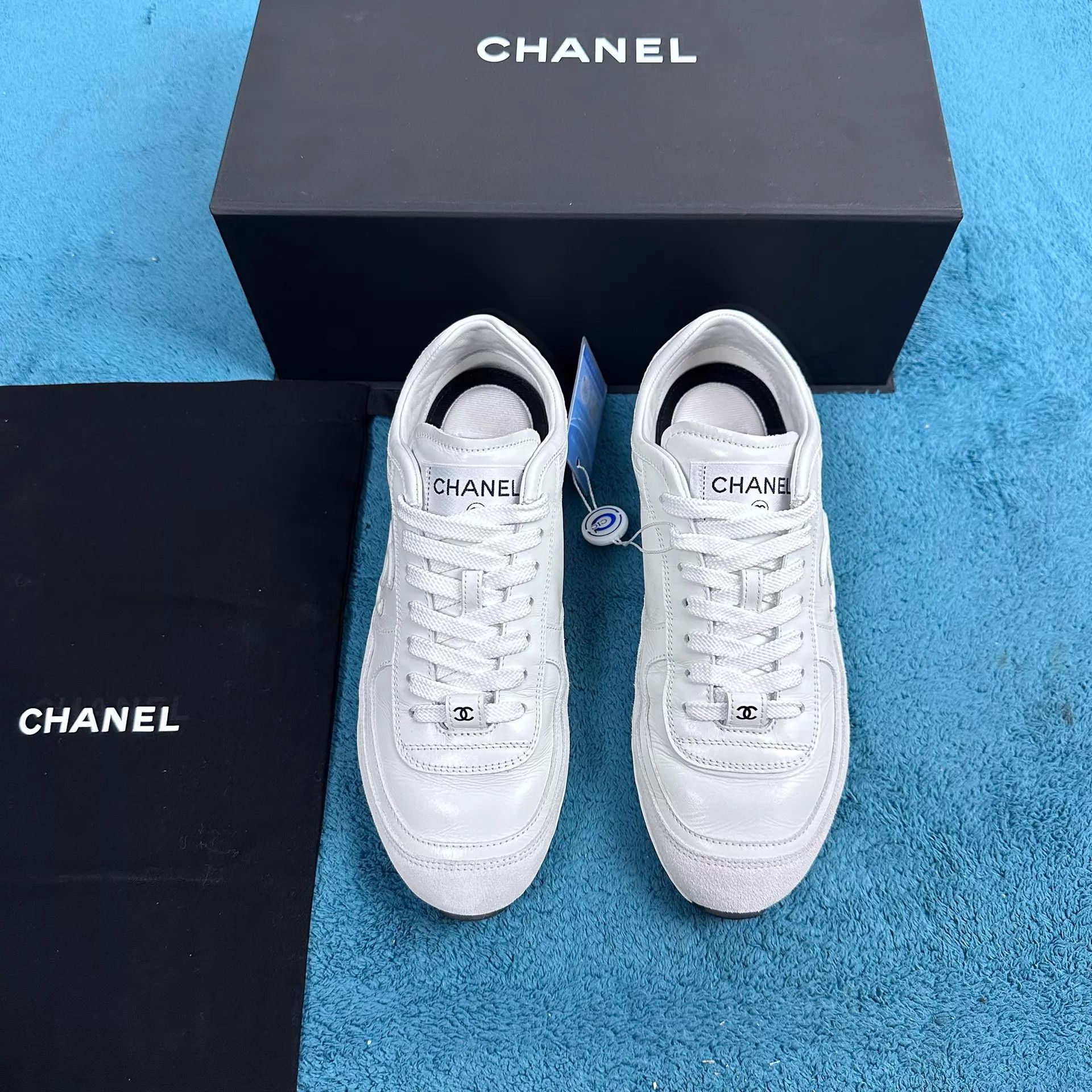 Chanel Chanel 25P Calfskin Suede Flat Lace-Up Sneaker White 37 Size US 6.5 / IT 36.5 - 1 Thumbnail