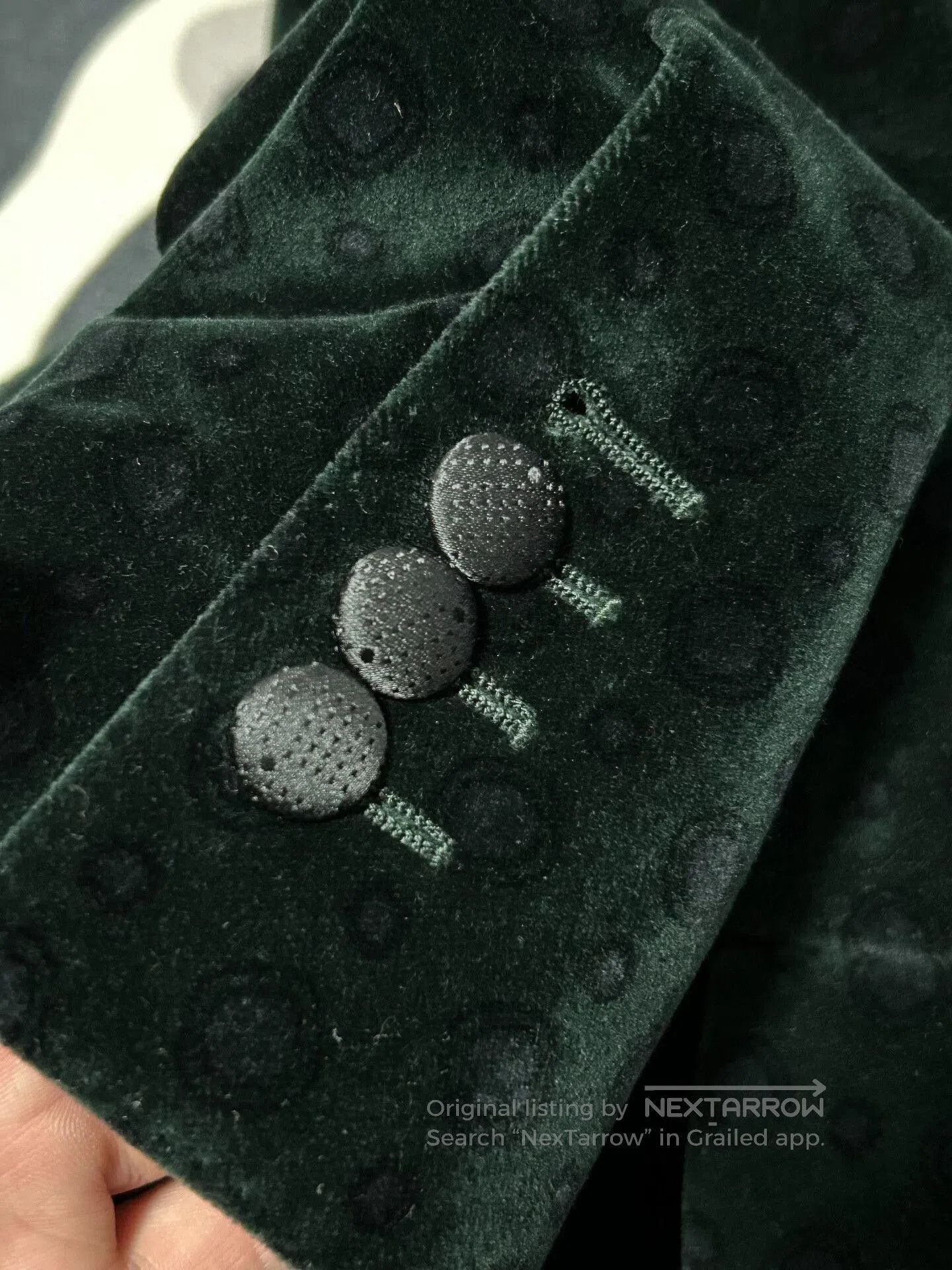 Dolce & Gabbana Elegant Dolce & Gabbana Velvet Blazer. Size US S / EU 44-46 / 1 - 4 Thumbnail