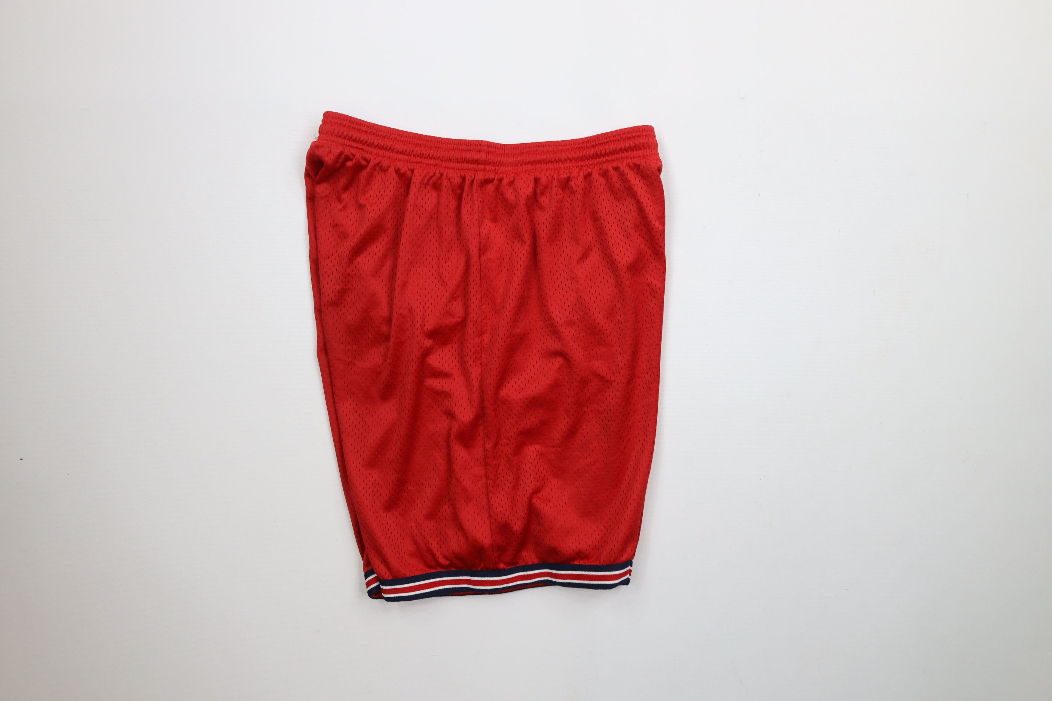 Fila × Vintage Vintage 90s Fila Striped Above Knee Basketball Shorts USA Size US 36 / EU 52 - 8 Thumbnail