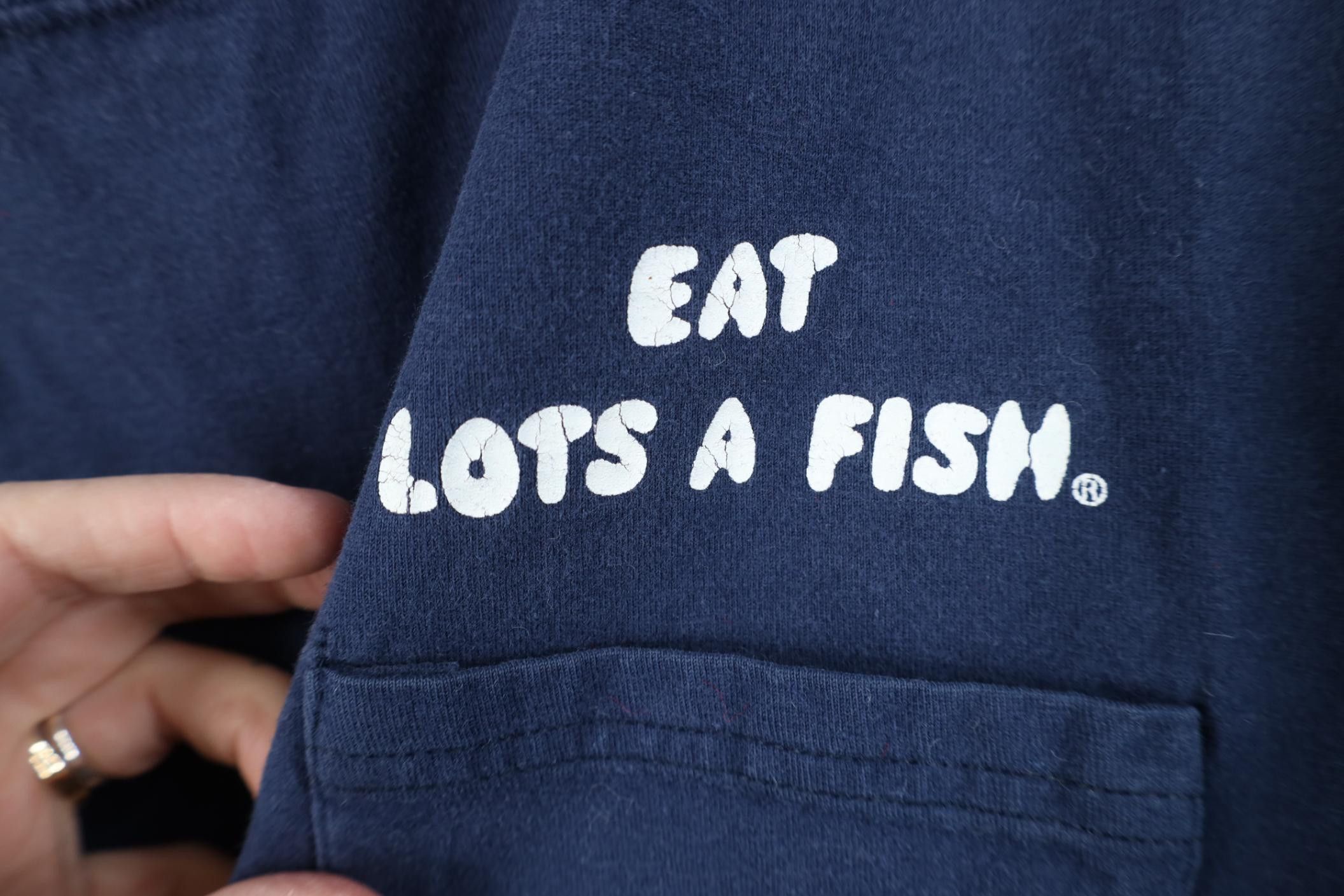 Vintage Y2K The Crab Cooker Newport Beach Eat Lots of Fish T-Shirt Size US L / EU 52-54 / 3 - 4 Thumbnail