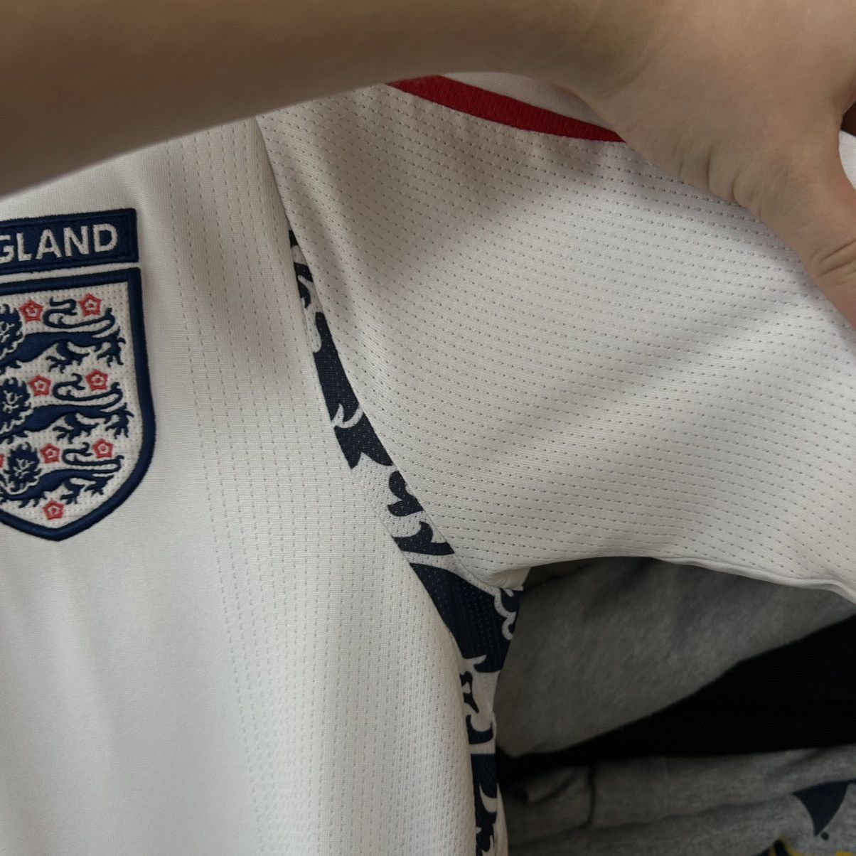Umbro Vintage Umbro England Rooney 9 soccer jersey Size US S / EU 44-46 / 1 - 11 Thumbnail