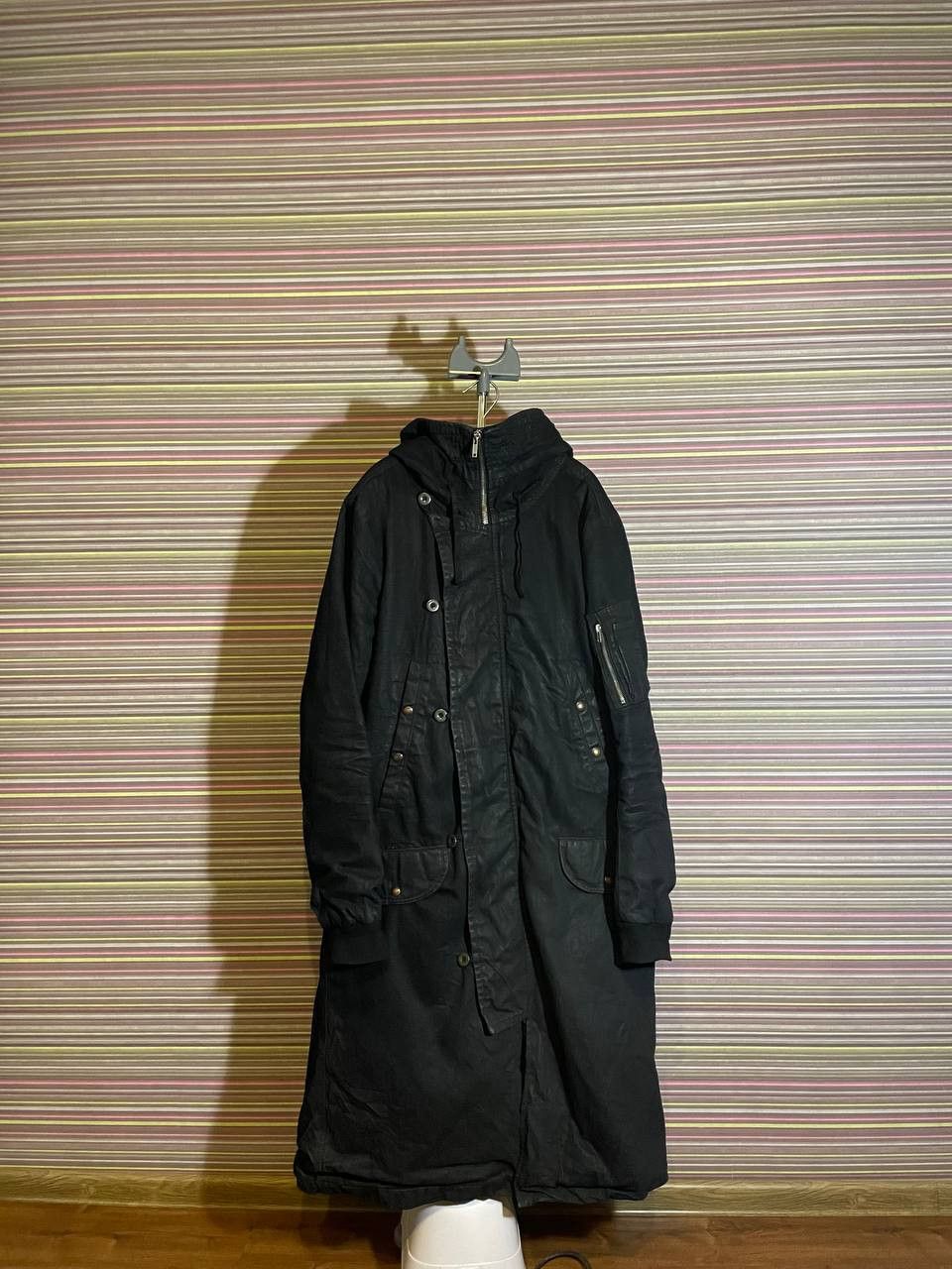 image of Archival Clothing x Rick Owens Archive Aw07 “Exploder” Waxed Denim Parka in Black (Size Small)