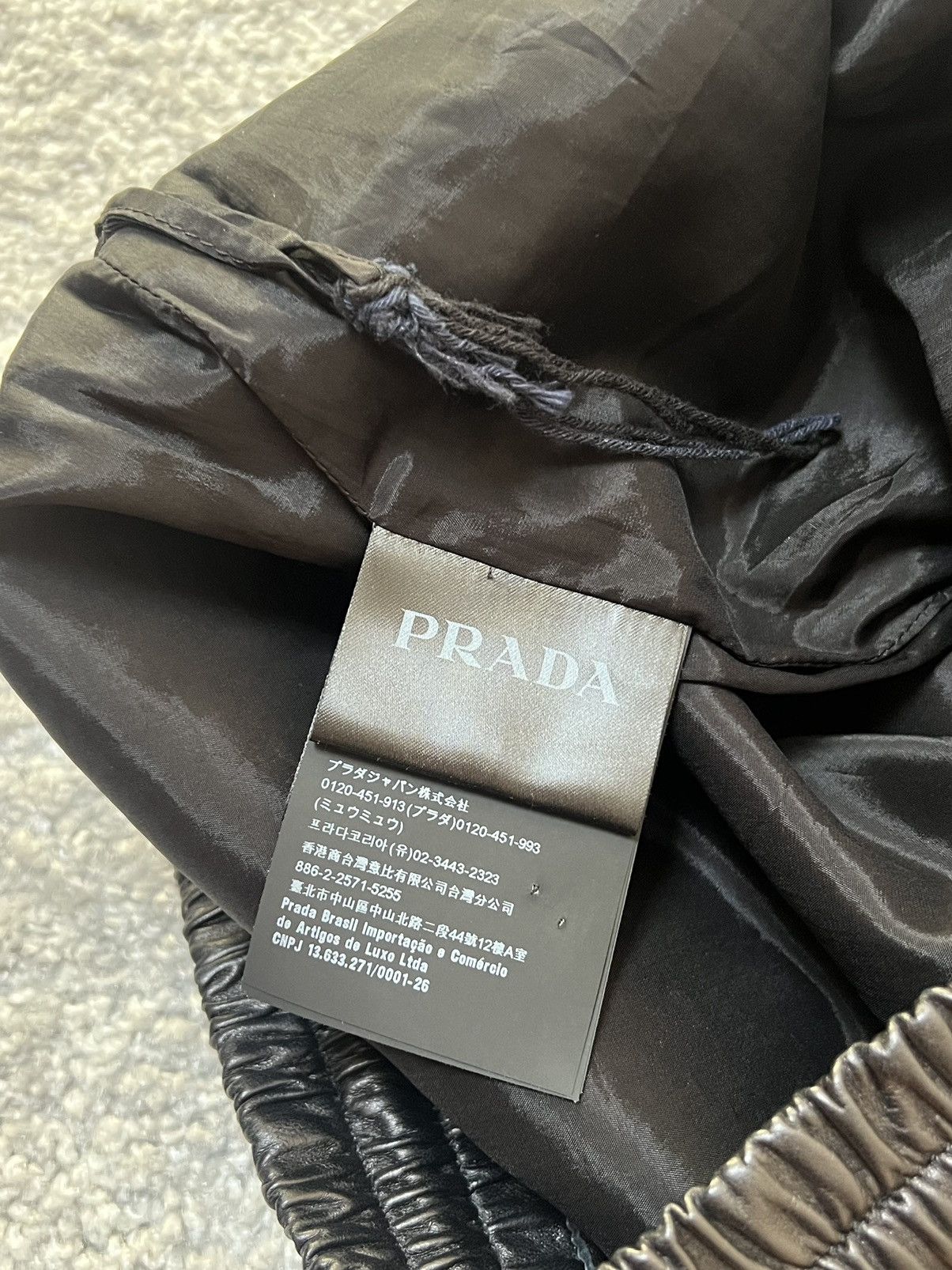 Prada Prada Nappa Leather Bermuda Black Shorts Size 46 Size US 32 / EU 48 - 10 Thumbnail