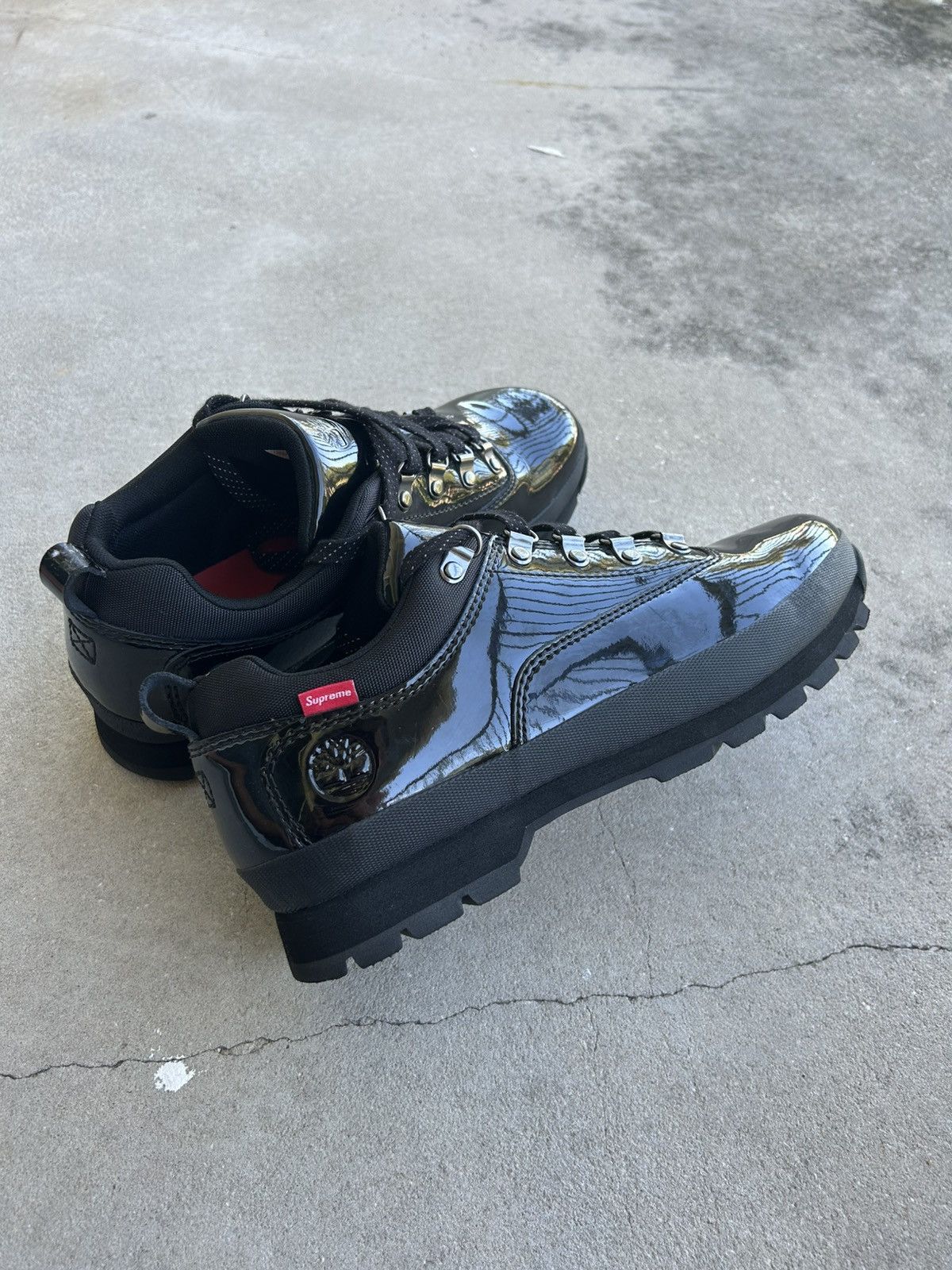 Supreme × Timberland Supreme X timberland brand new size 10 Size US 10 / EU 43 - 1 Thumbnail