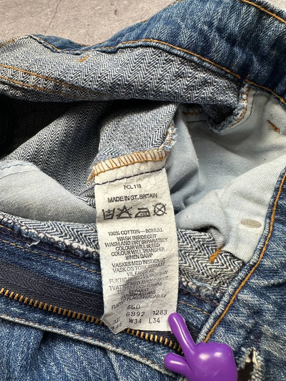 Levi's Vintage Levi’s Women’s Jeans, Size 34x34 – High-Waist Size 34" / US 12 / IT 48 - 8 Thumbnail