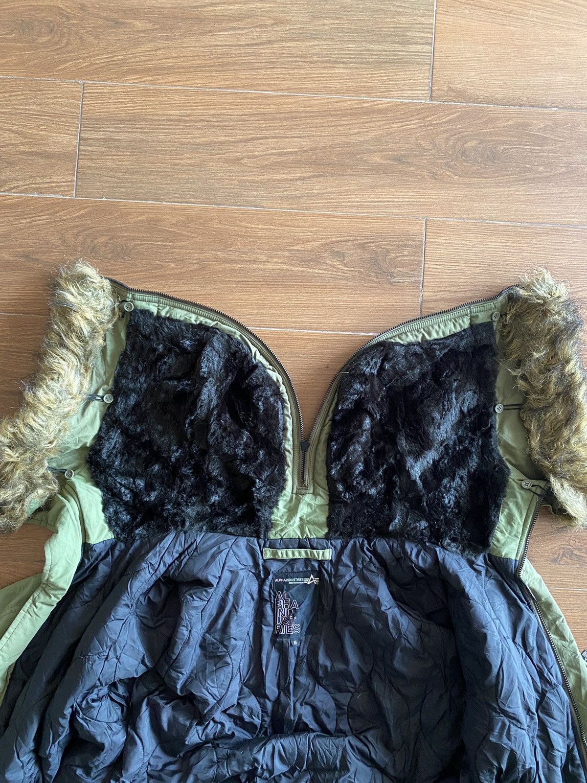 Alpha Industries × Vintage Vintage Alpha Industries Faux Fur N2b Bomber Jacket Size US M / EU 48-50 / 2 - 17 Thumbnail