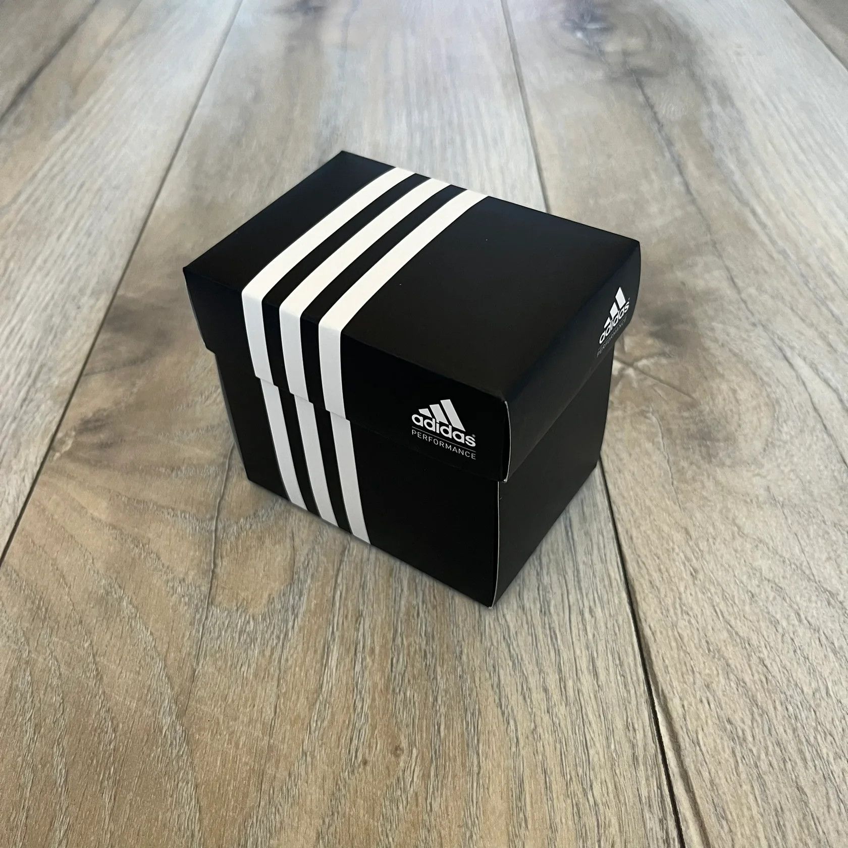 Adidas Adidas 2000's Sports 10-0099L-003 Digital Watch Size ONE SIZE - 9 Thumbnail