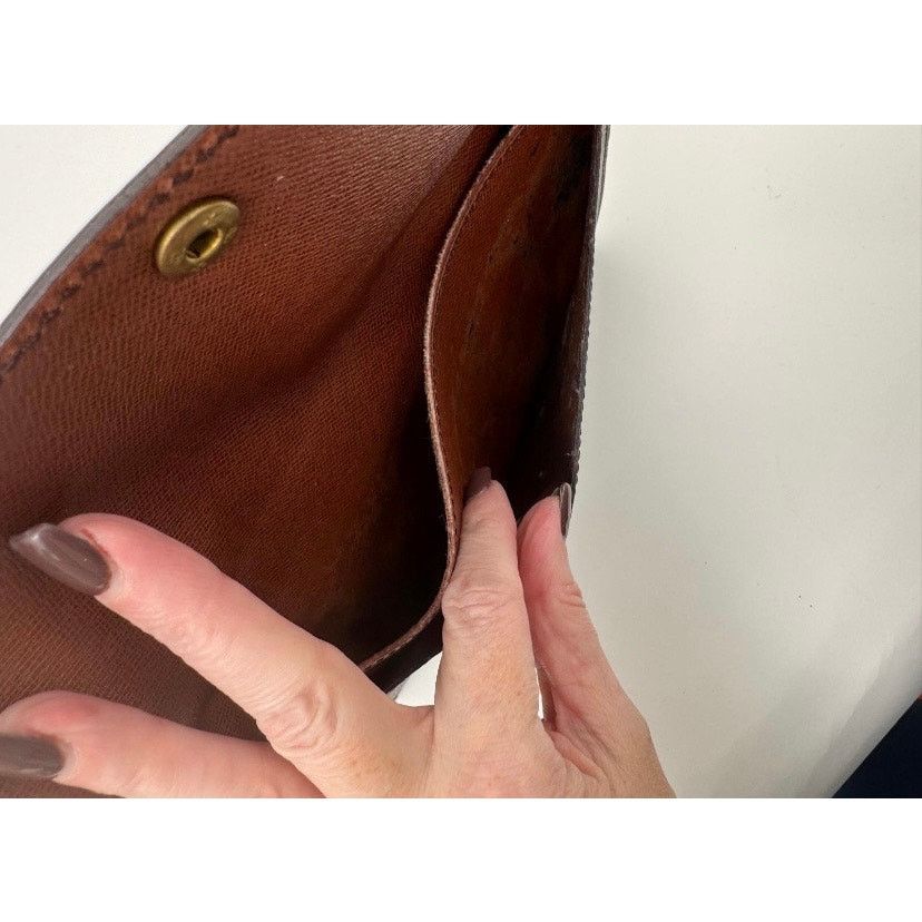 Louis Vuitton Louis Vuitton Monogram Pochette Double Rabat Shoulder Bag Size ONE SIZE - 10 Thumbnail