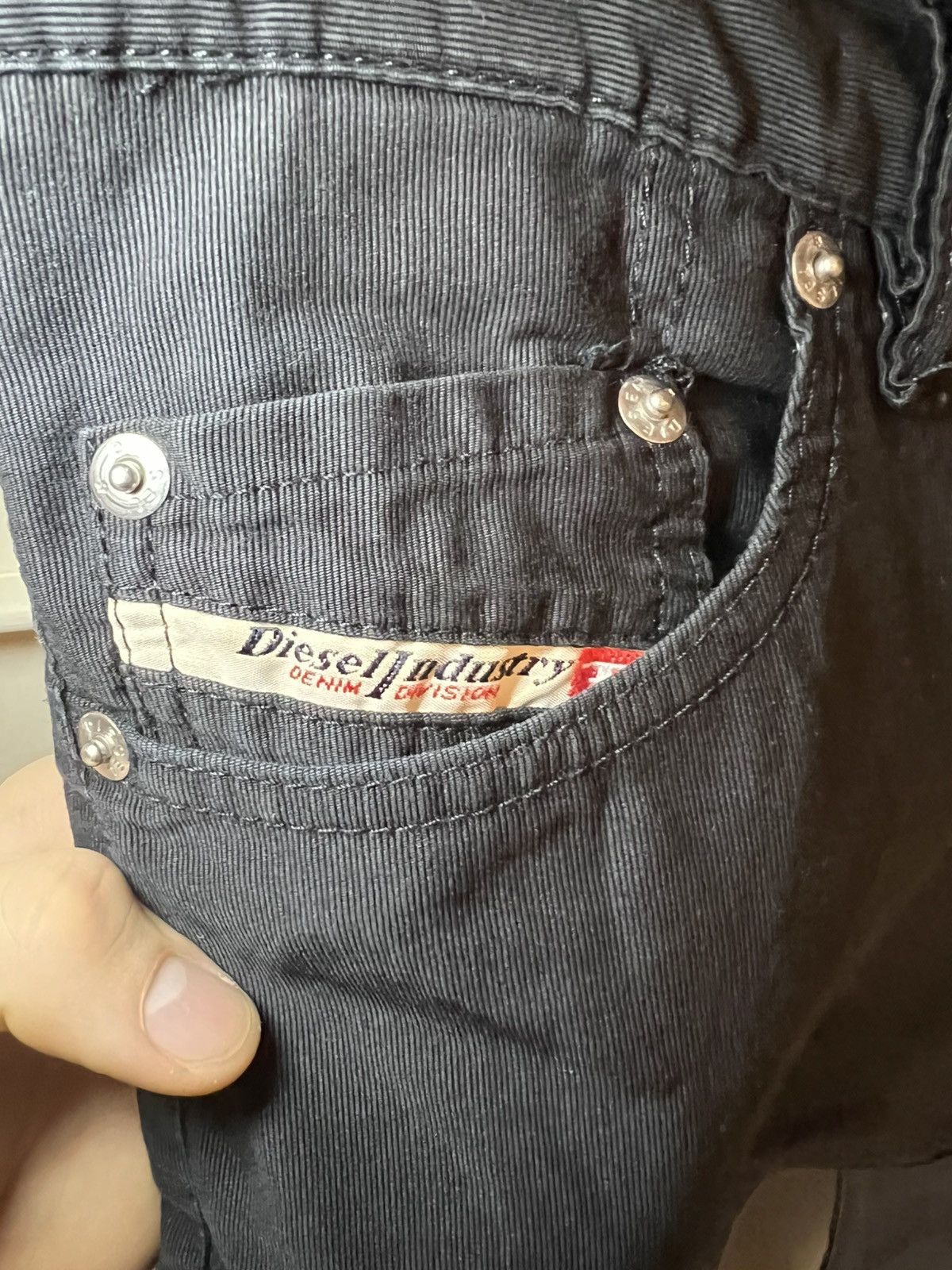 Diesel Vintage Diesel made in Italy micro corduroy straight pants Size US 31 - 13 Thumbnail