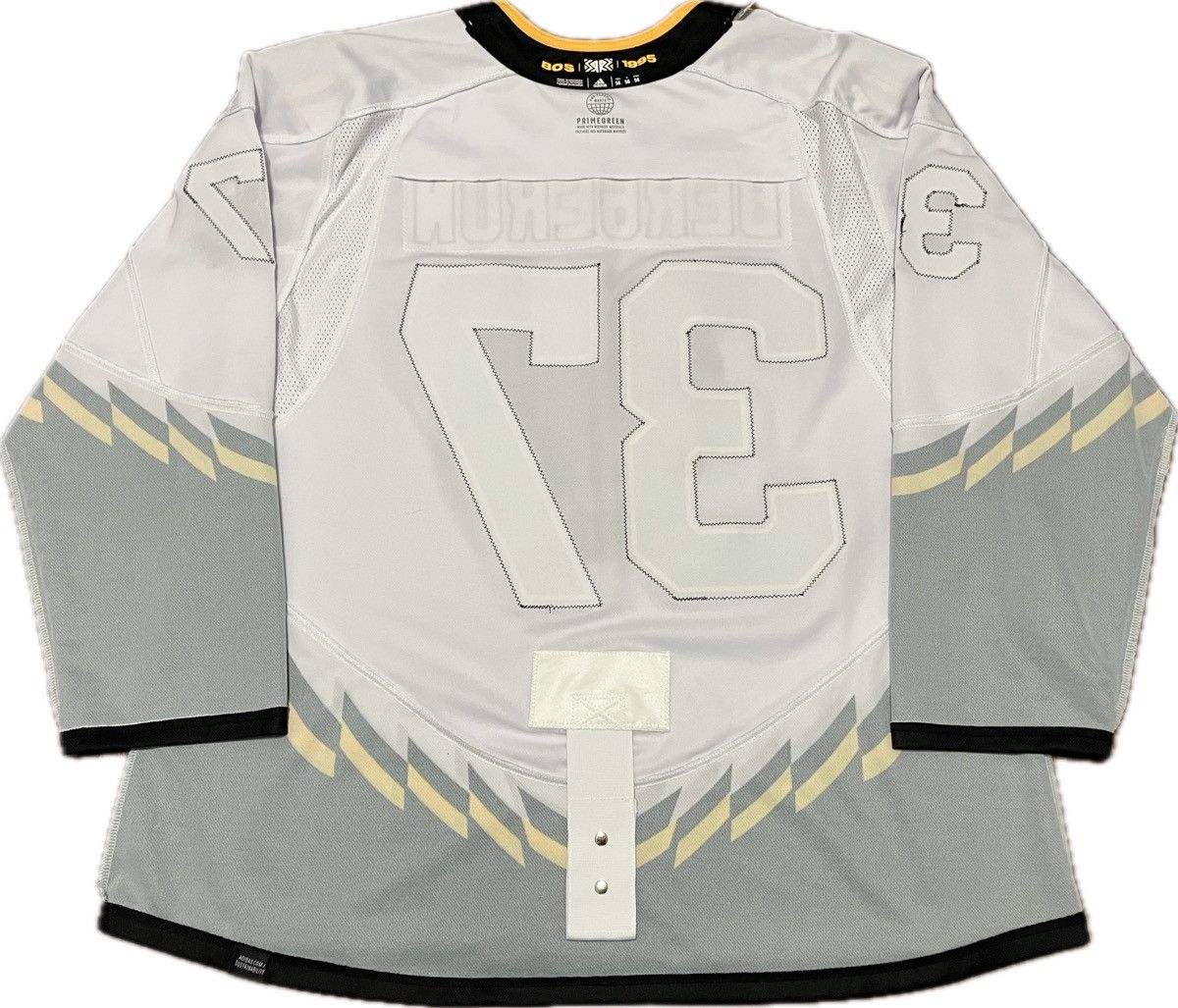 Adidas Boston Bruins Bergeron RR 2.0 Adidas NHL Hockey Jersey 56 Size US XXL / EU 58 / 5 - 7 Thumbnail
