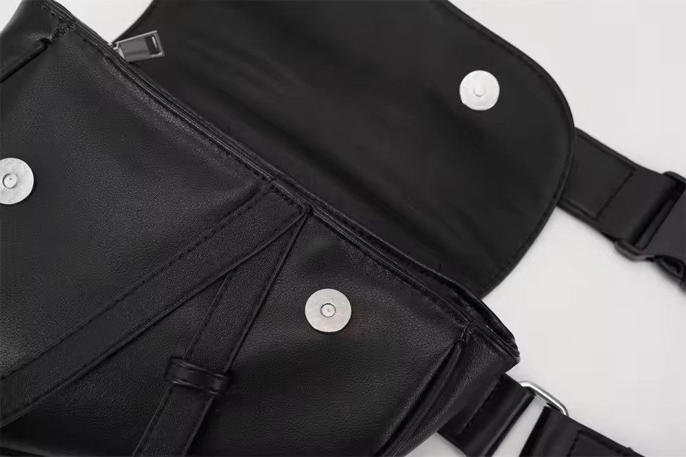 Vintage Casual Utility PU Leather buckle sling bag crossbody bag Size ONE SIZE - 10 Thumbnail