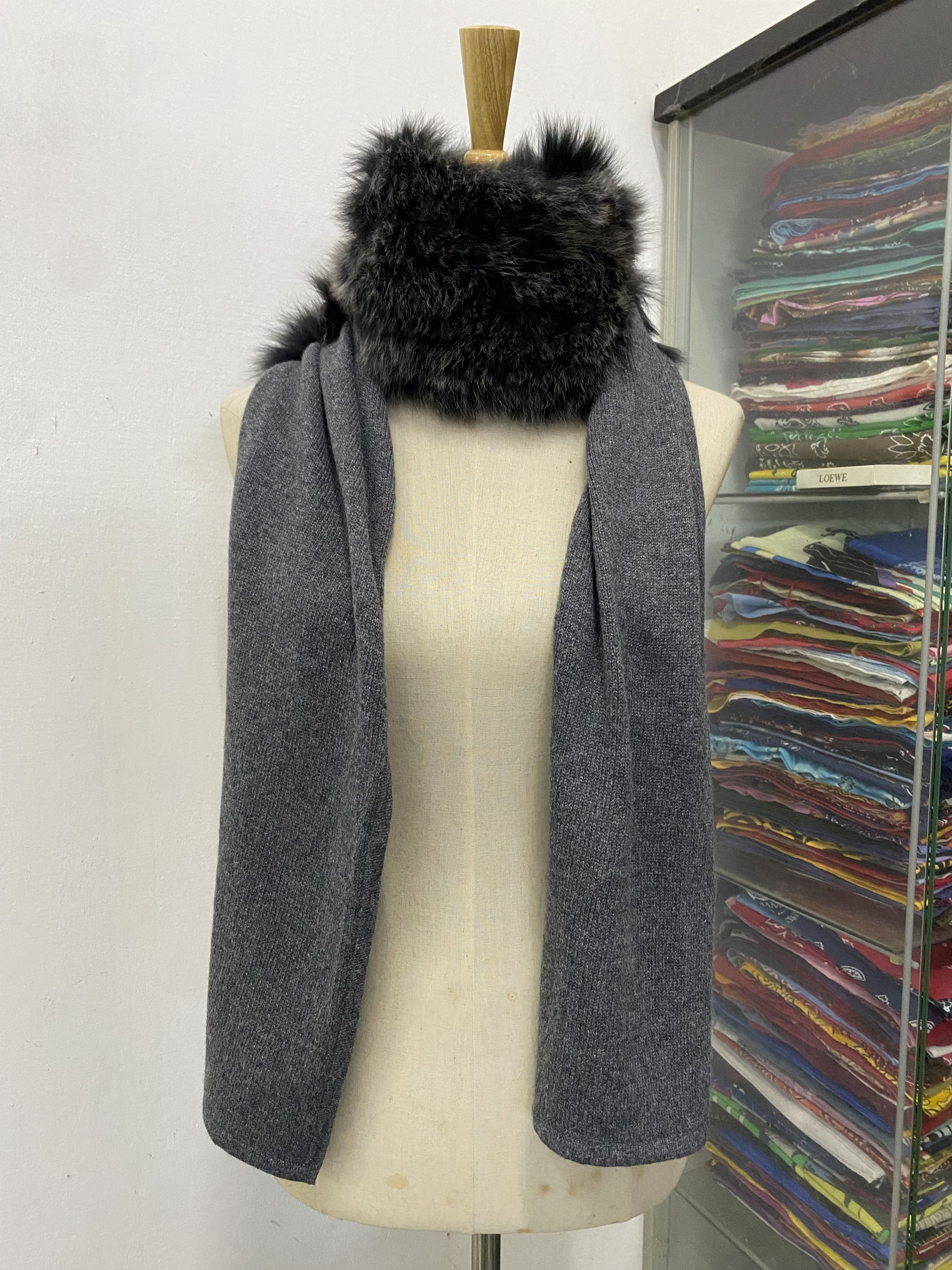 Hanae Mori Hanae Mori Scarf / Muffler / Neckwear - WW622 Size ONE SIZE - 1 Thumbnail