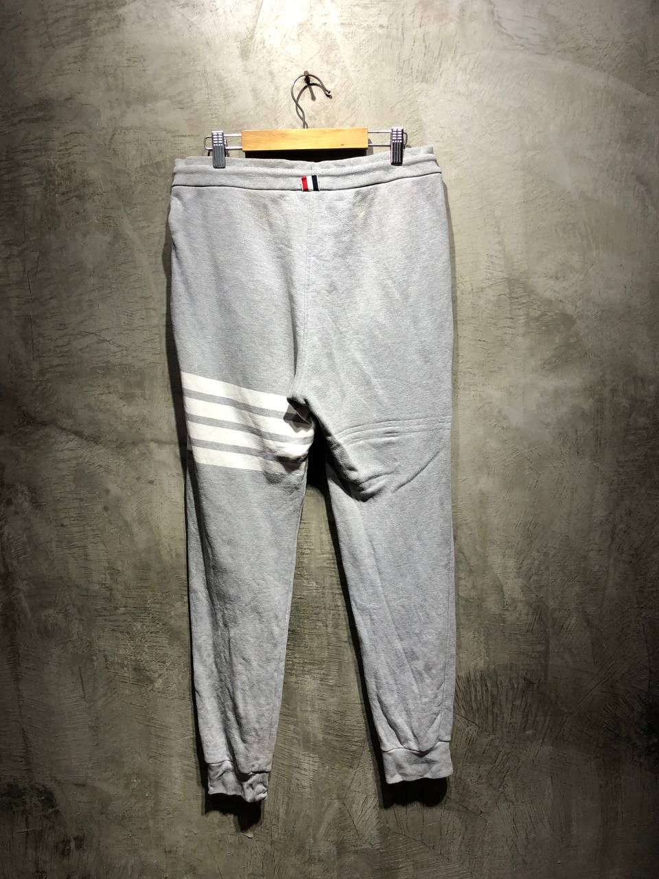 Thom Browne Thom Browne 4 Bar Sweatpants Size US 34 / EU 50 - 6 Thumbnail
