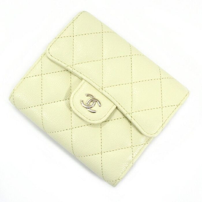 CHANEL Caviar skin COCO Mark Matrasse Purse Wallet Random Serial white