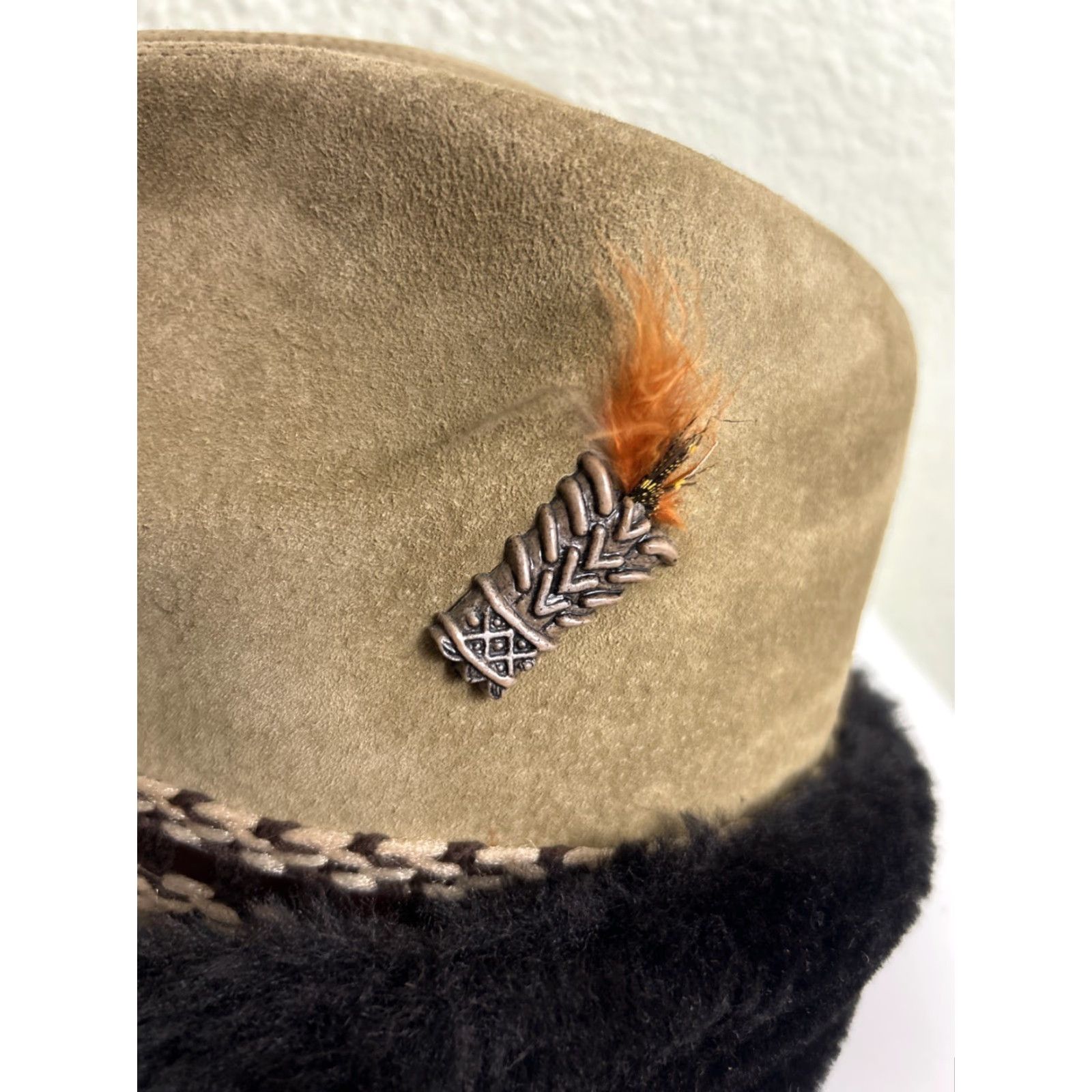 Vintage VINTAGE Dorfman Pacific Tan Suede Leather Trilby Fedora Small Faux Fur Ear Flap Men Fedora S Brown Ear Flap Size ONE SIZE - 6 Thumbnail