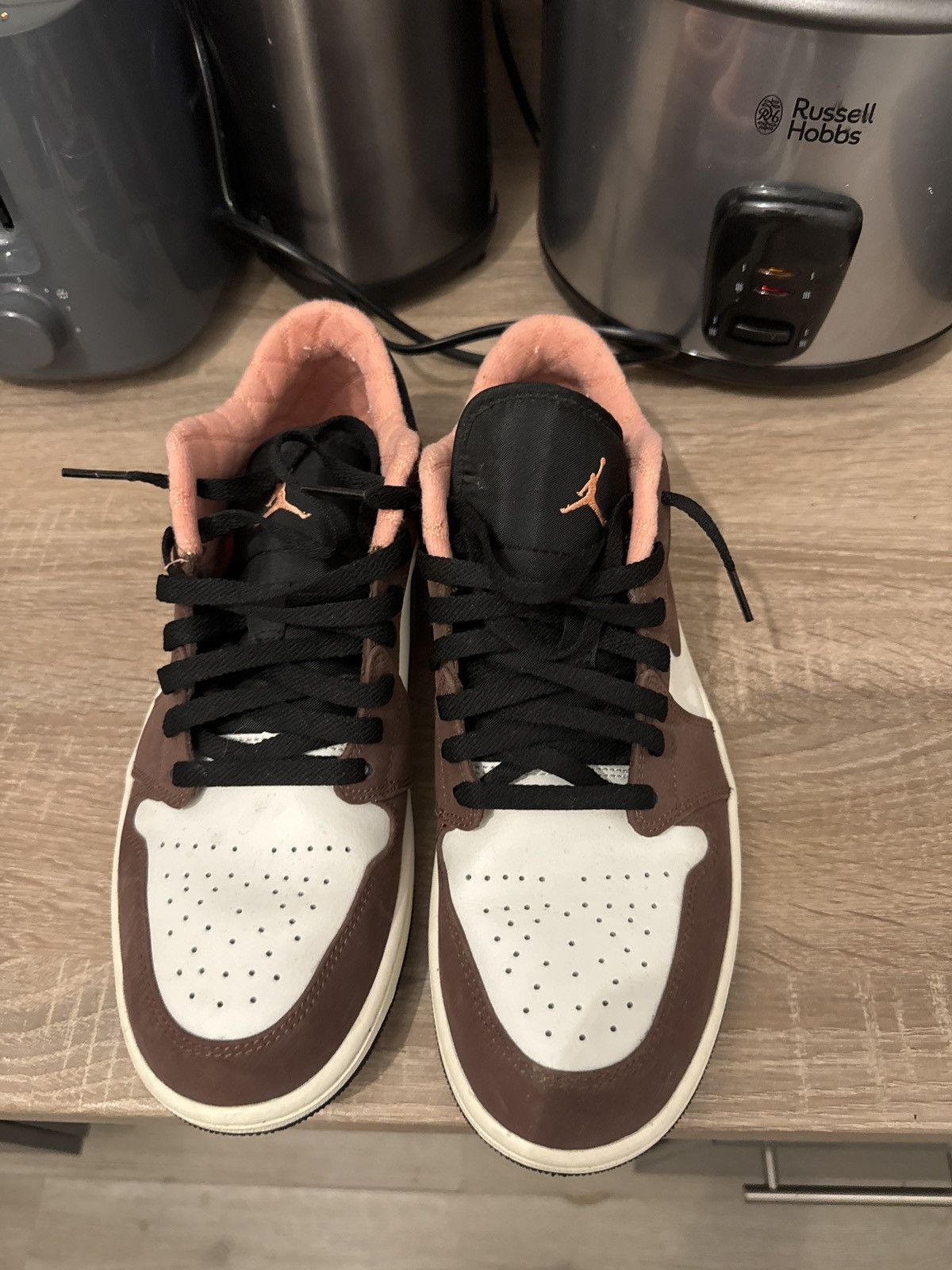 Jordan Brand Jordan 1 low mocha Size US 11.5 / EU 44-45 - 5 Thumbnail
