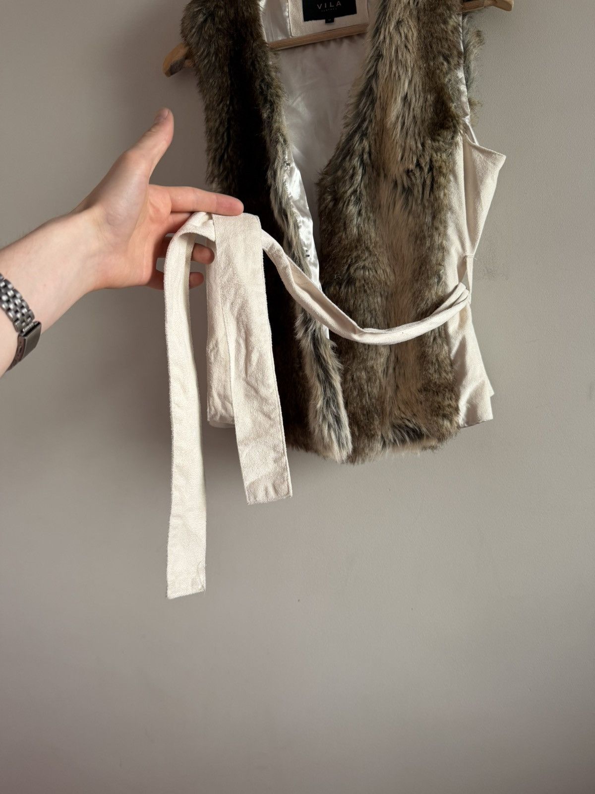 Vintage Vintage Faux Fur Vest Size M / US 6-8 / IT 42-44 - 7 Thumbnail